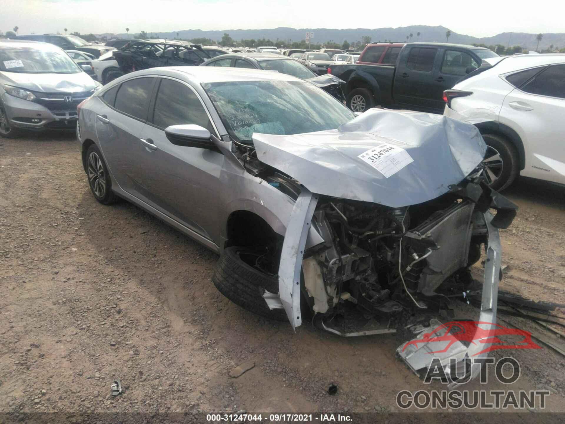 HONDA CIVIC SEDAN 2018 - 19XFC2F56JE010637