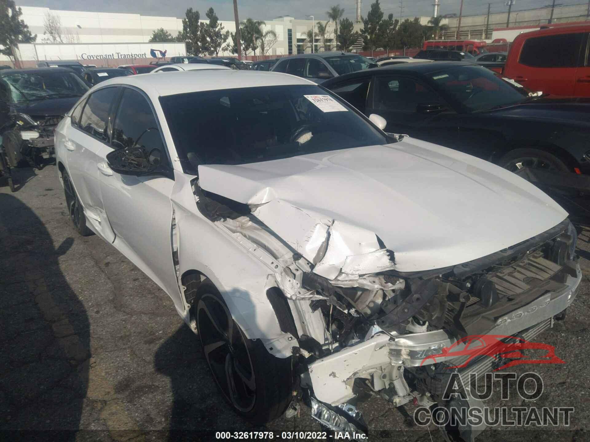 HONDA ACCORD SEDAN 2018 - 1HGCV1F30JA165548