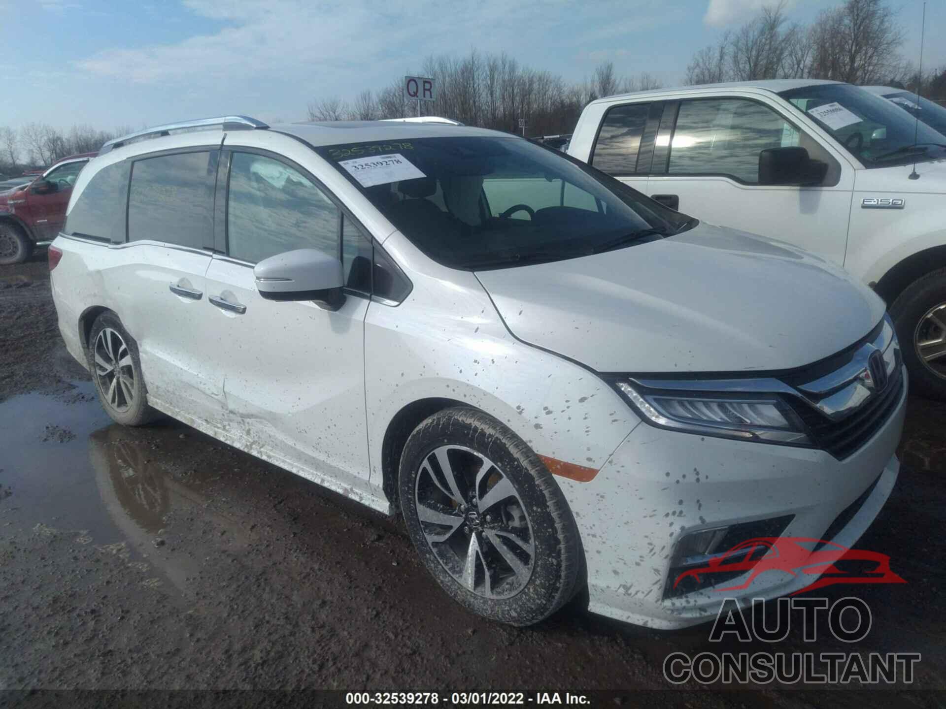 HONDA ODYSSEY 2018 - 5FNRL6H95JB064834