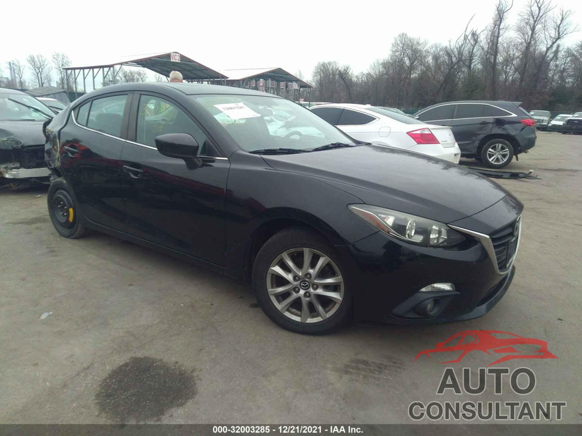 MAZDA MAZDA3 2016 - JM1BM1V78G1336735