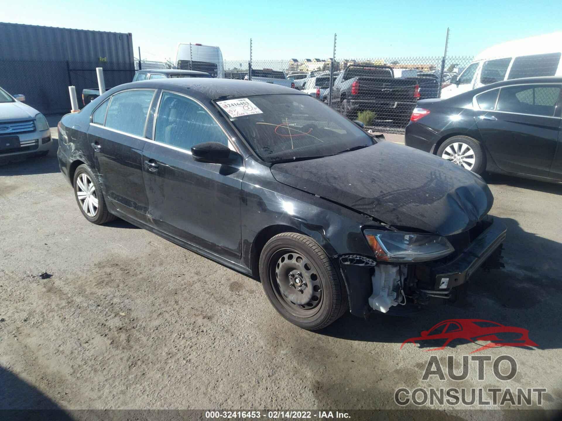 VOLKSWAGEN JETTA 2017 - 3VW2B7AJ7HM395870