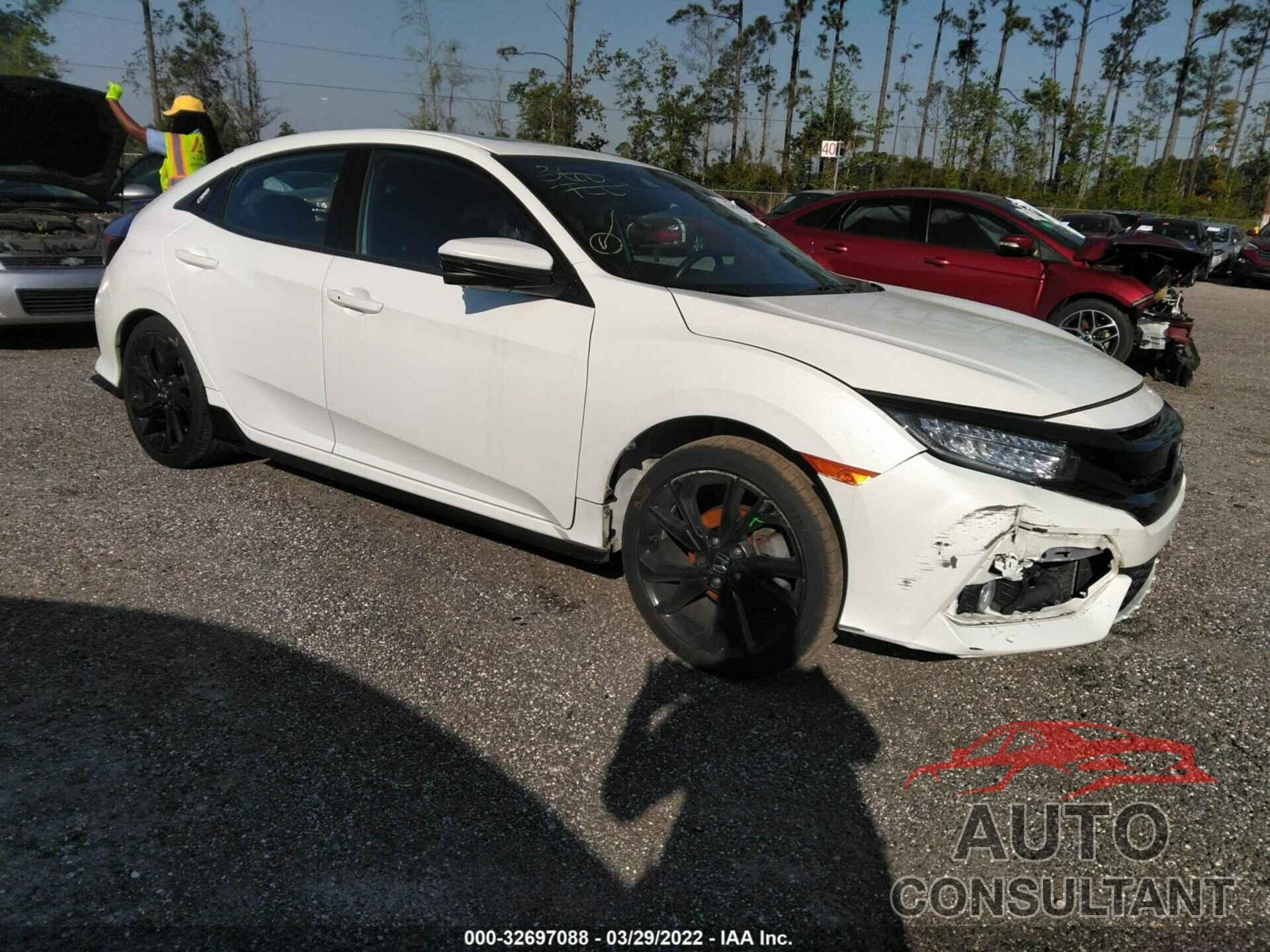 HONDA CIVIC HATCHBACK 2017 - SHHFK7H99HU422103