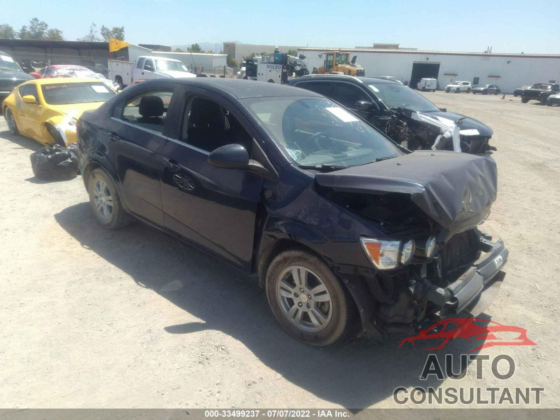 CHEVROLET SONIC 2016 - 1G1JC5SG9G4182554