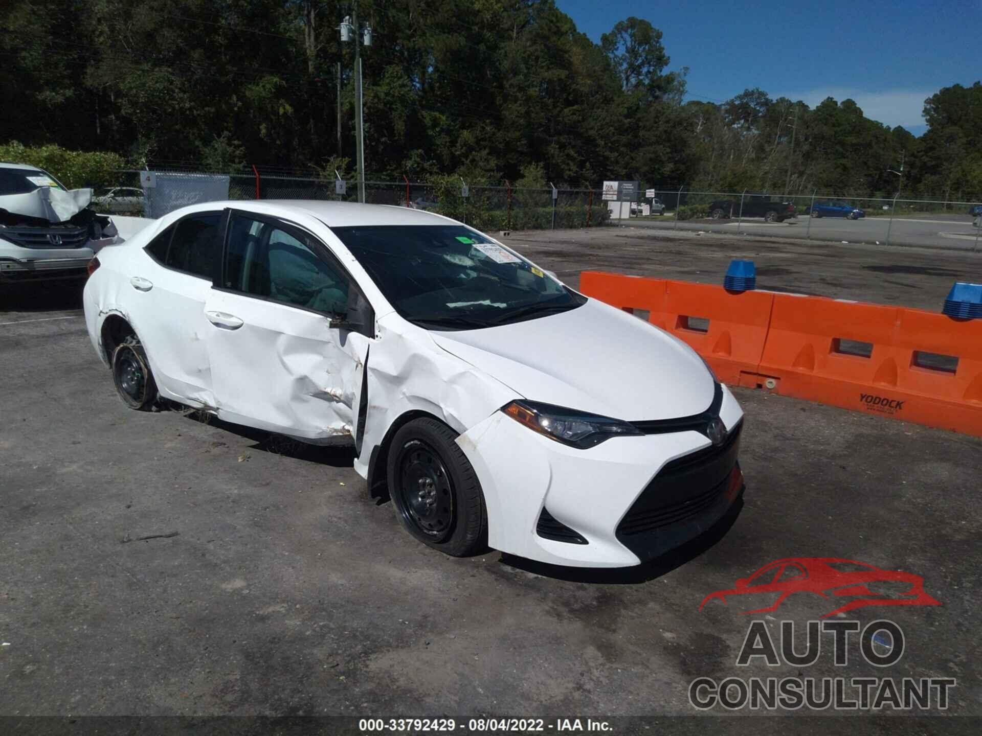 TOYOTA COROLLA 2017 - 2T1BURHE4HC811254