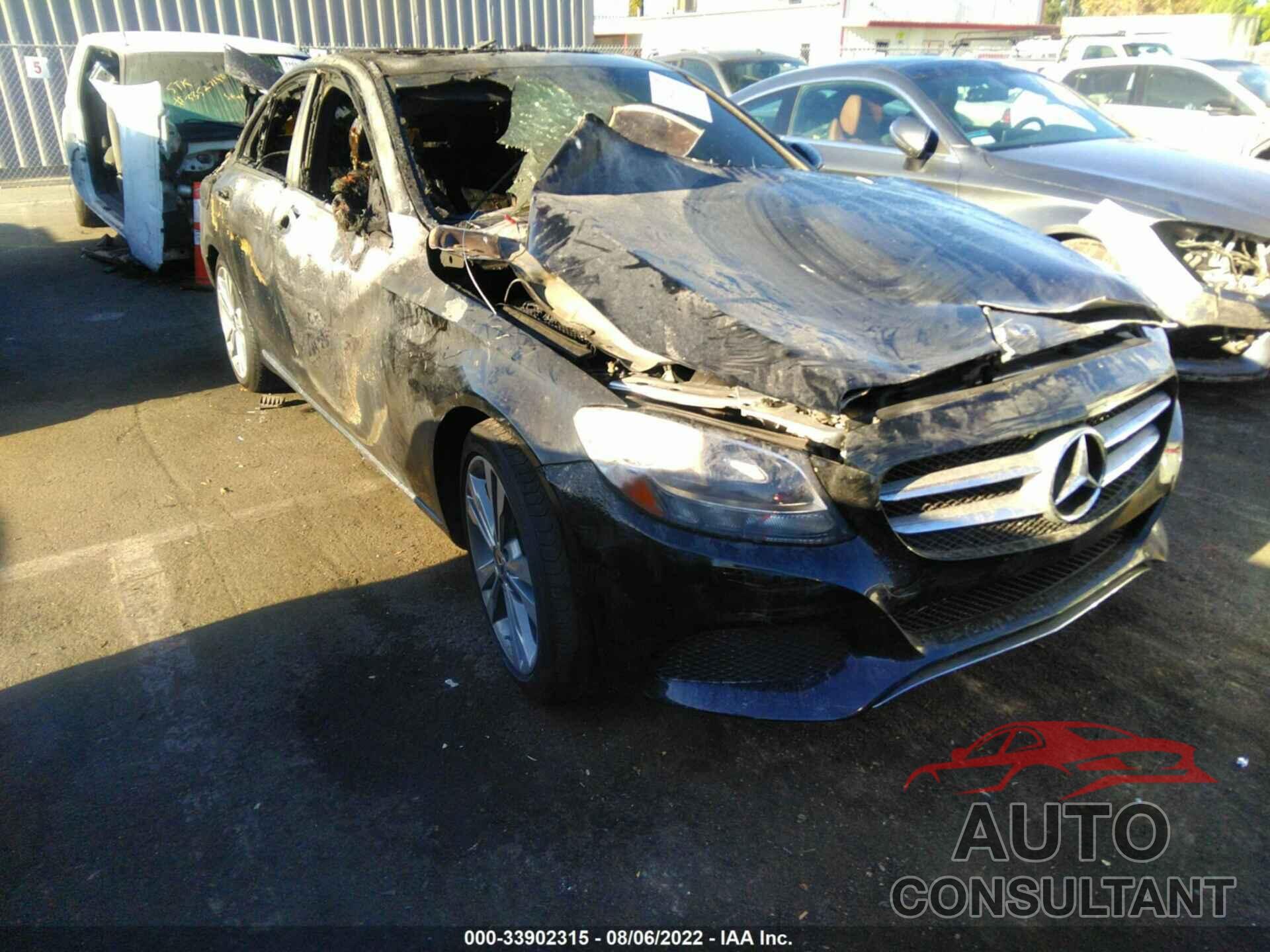 MERCEDES-BENZ C-CLASS 2018 - 55SWF4JB4JU239097