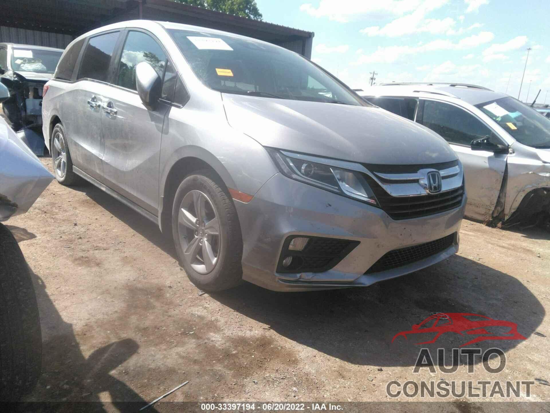 HONDA ODYSSEY 2018 - 5FNRL6H59JB048505