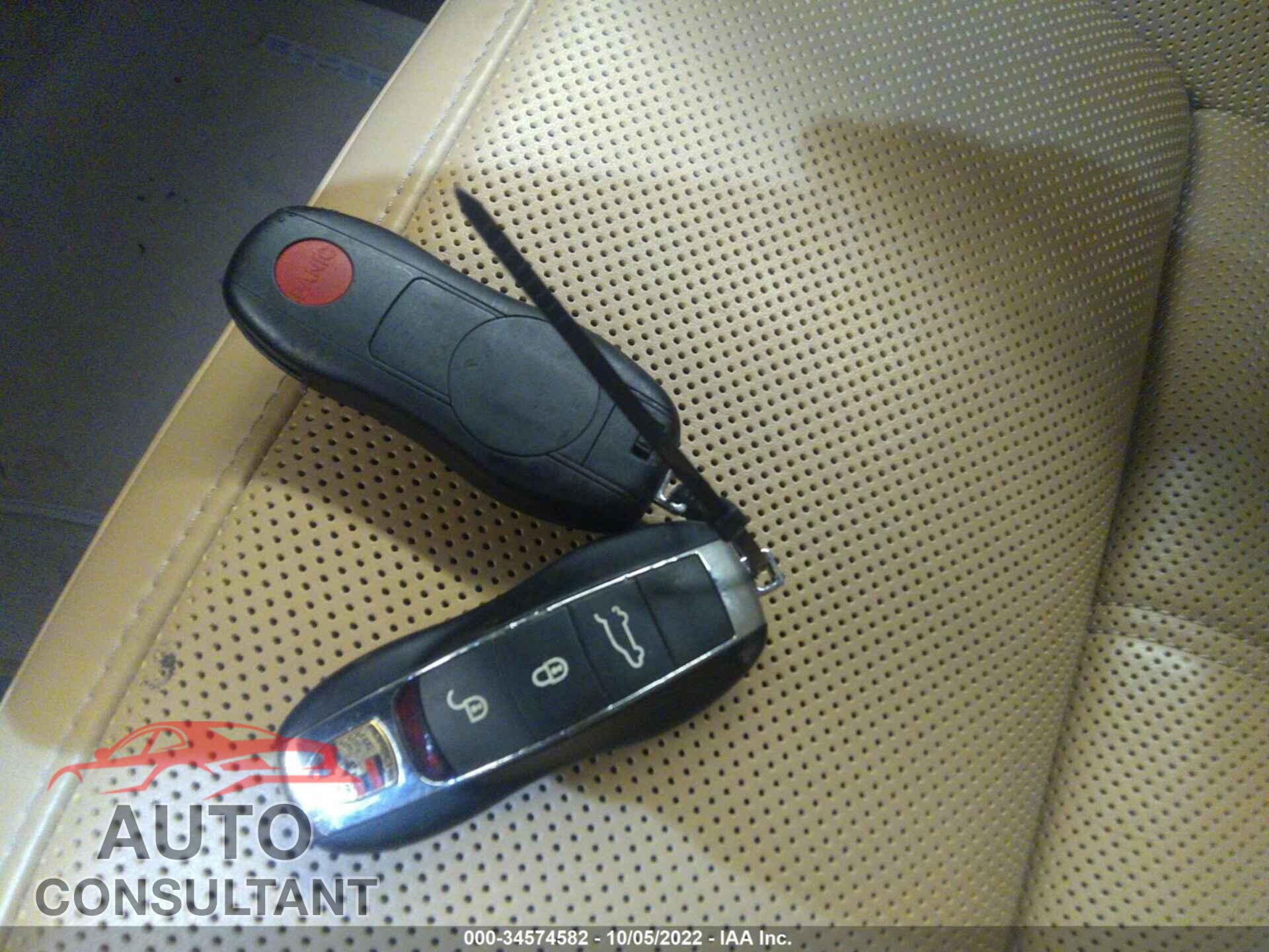 PORSCHE CAYENNE 2017 - WP1AA2A28HKA86864