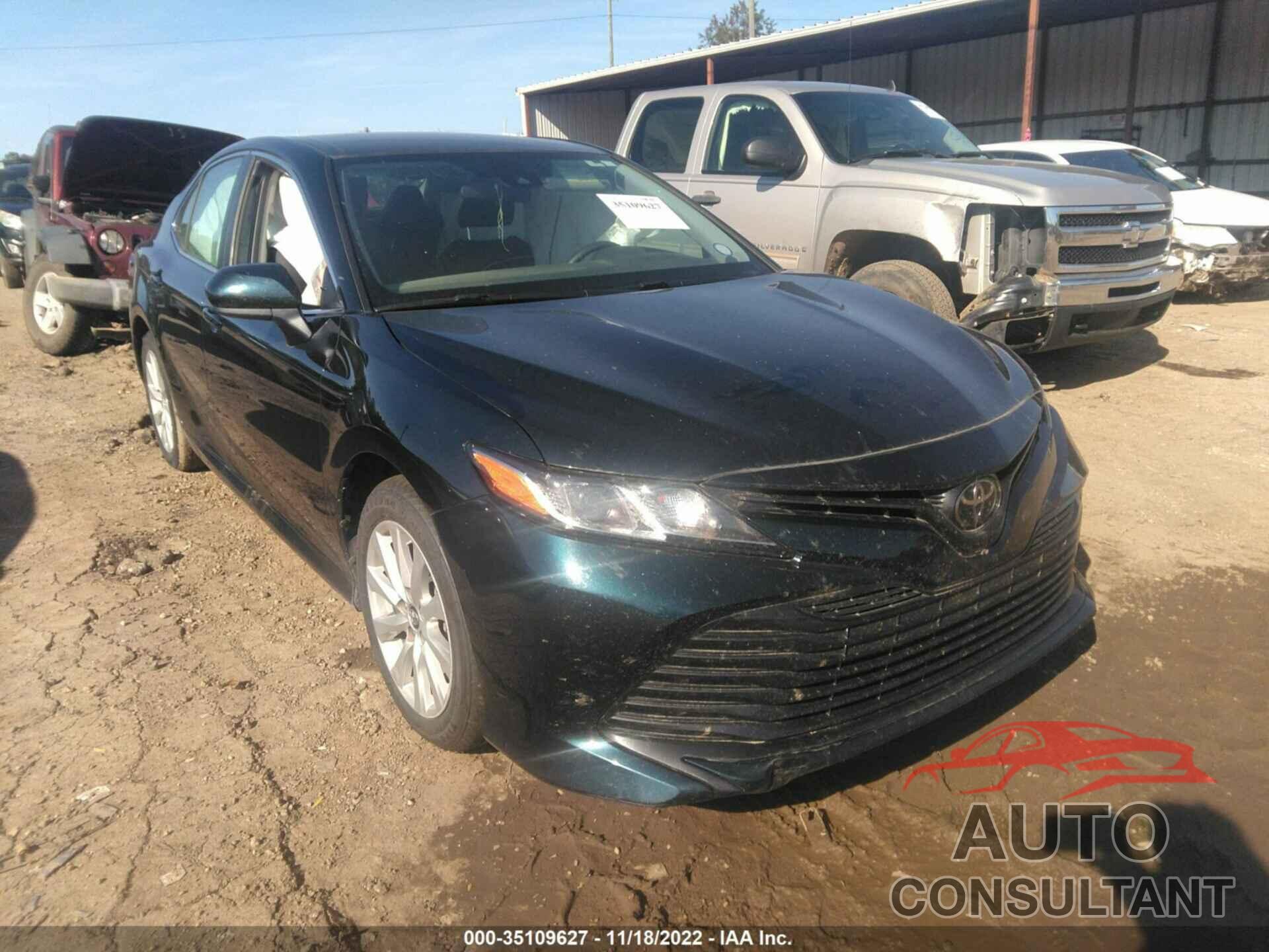 TOYOTA CAMRY 2019 - 4T1B11HK2KU853816