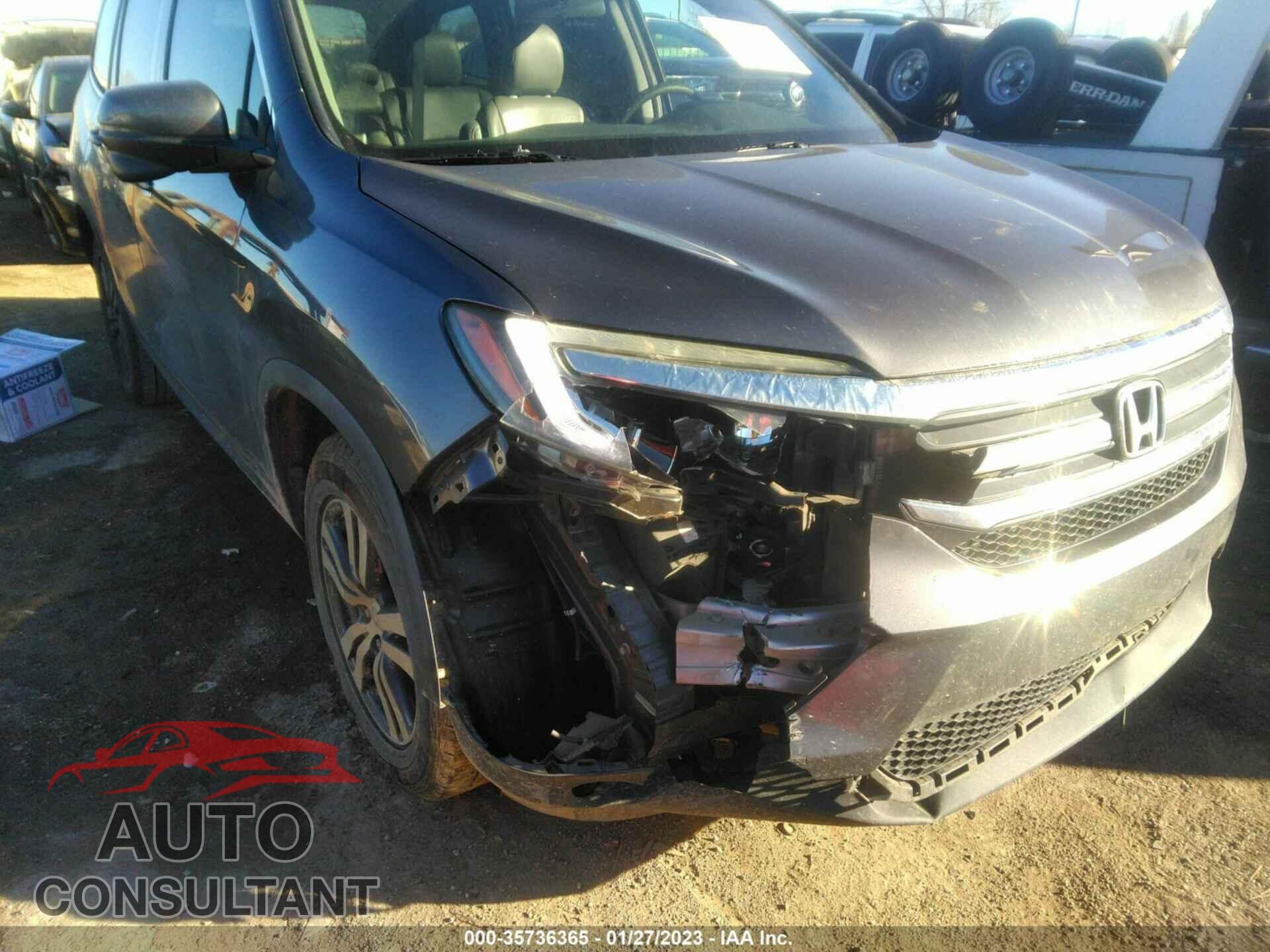 HONDA PILOT 2017 - 5FNYF5H33HB046903