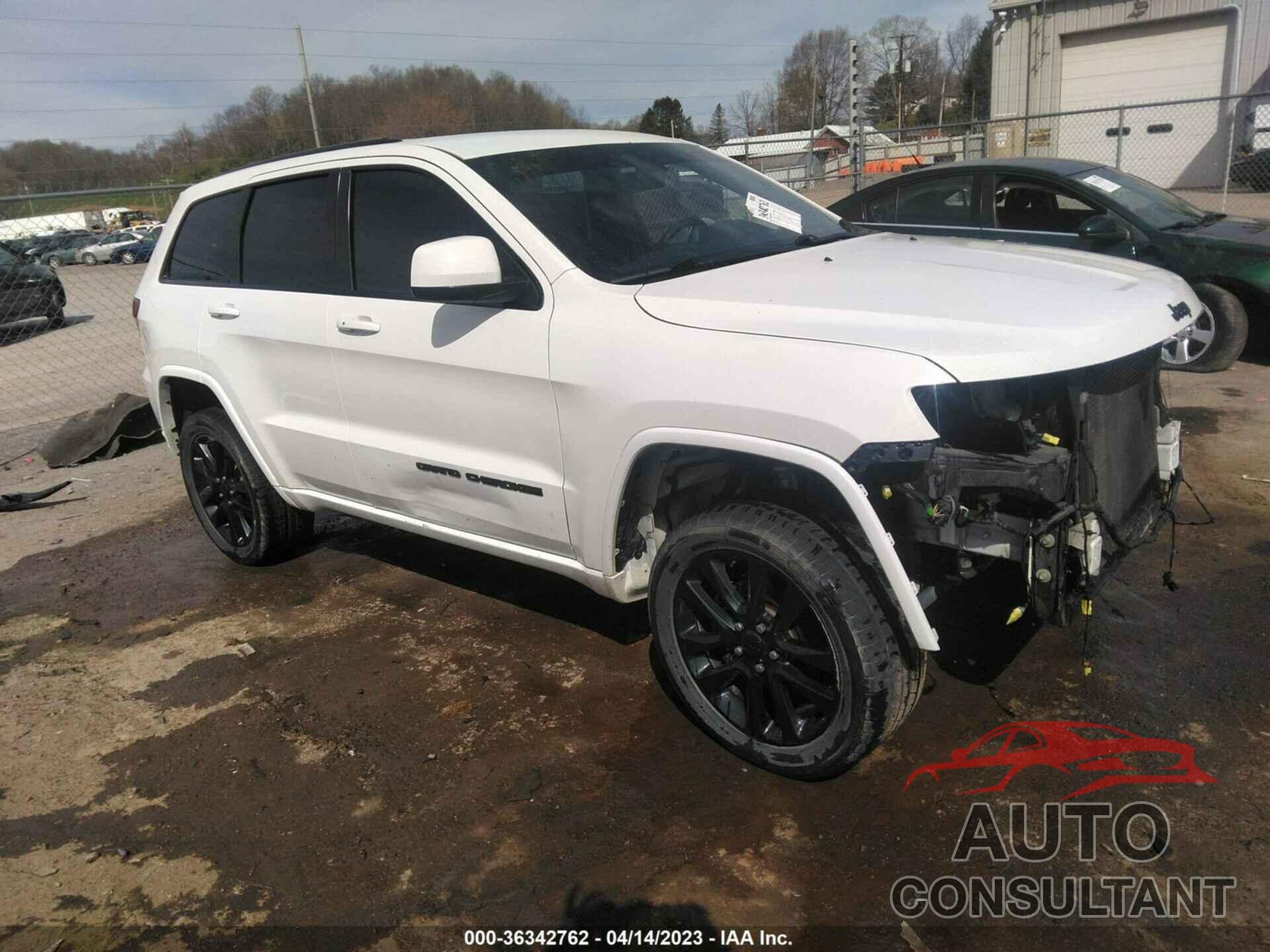 JEEP GRAND CHEROKEE 2018 - 1C4RJFAG9JC257614