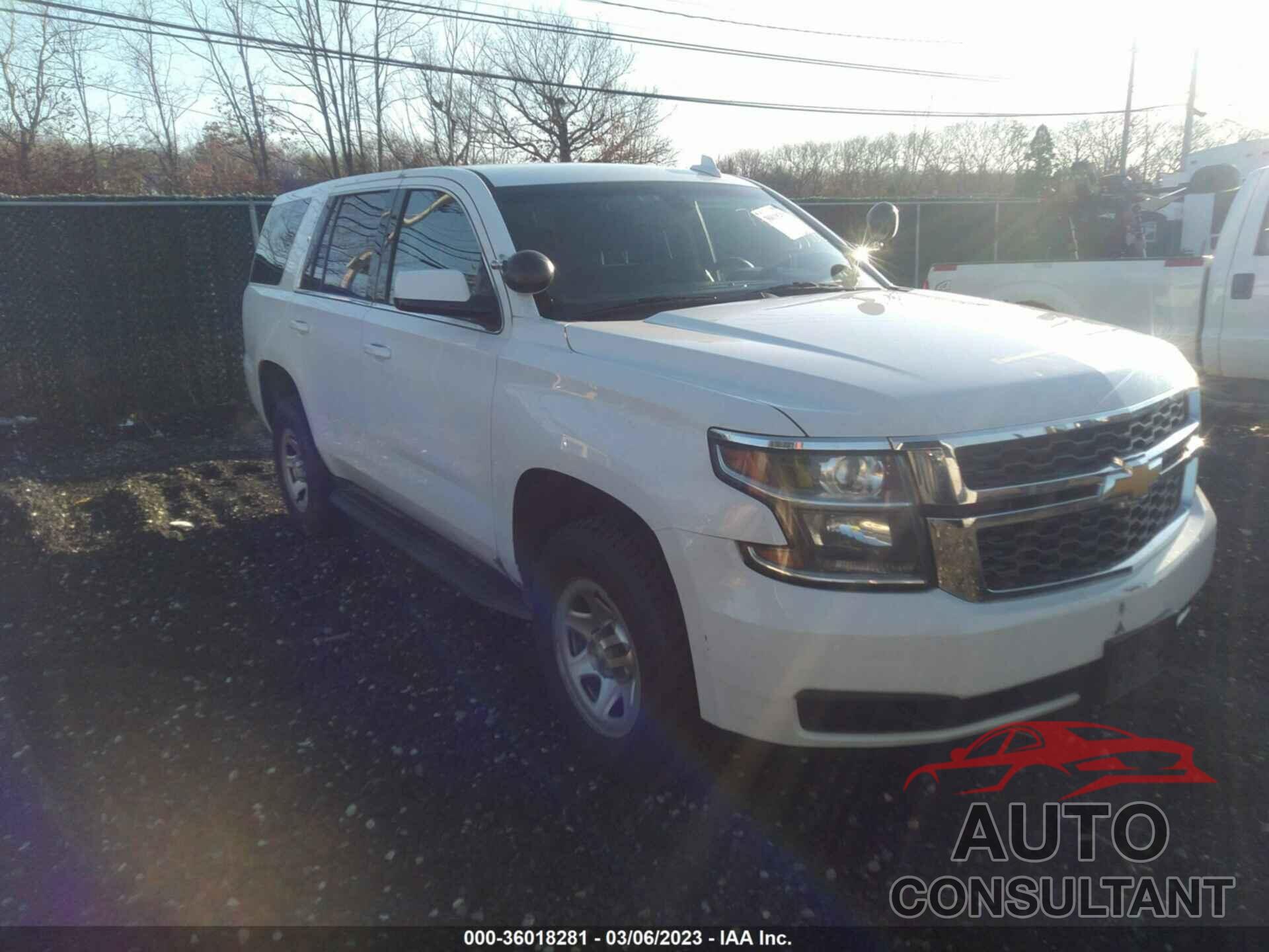 CHEVROLET TAHOE 2018 - 1GNSKFEC4JR255781