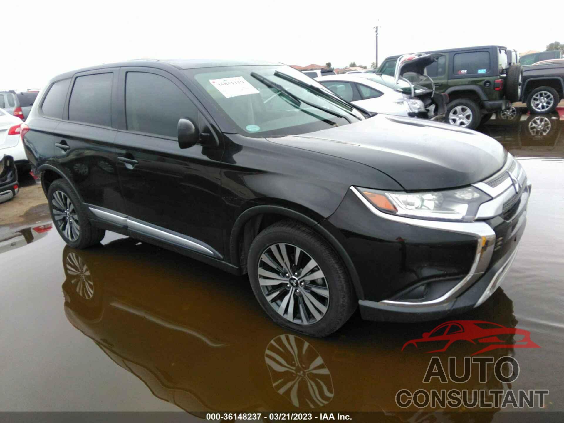 MITSUBISHI OUTLANDER 2019 - JA4AD2A34KZ007135