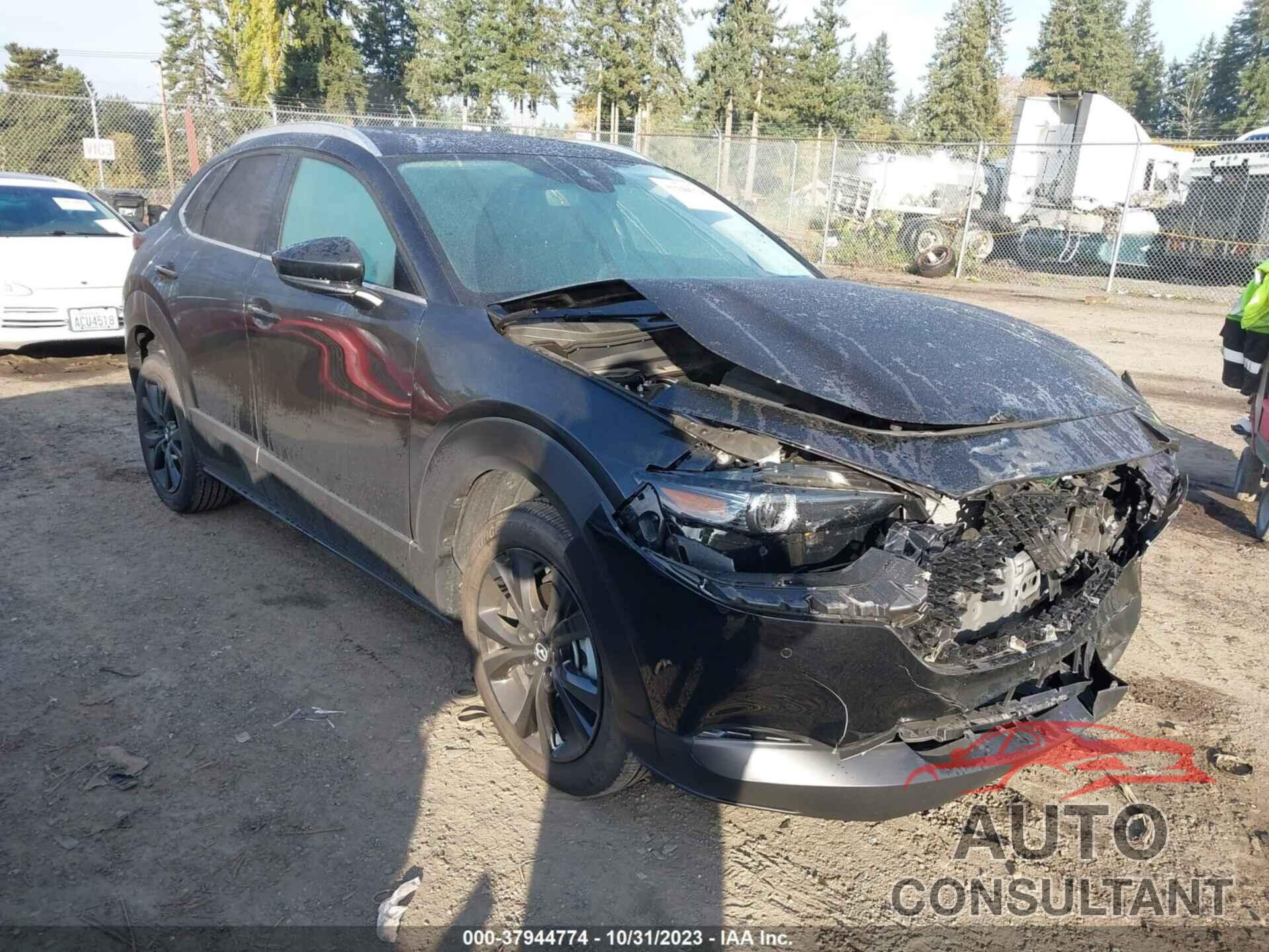 MAZDA CX-30 2023 - 3MVDMBEY4PM507084