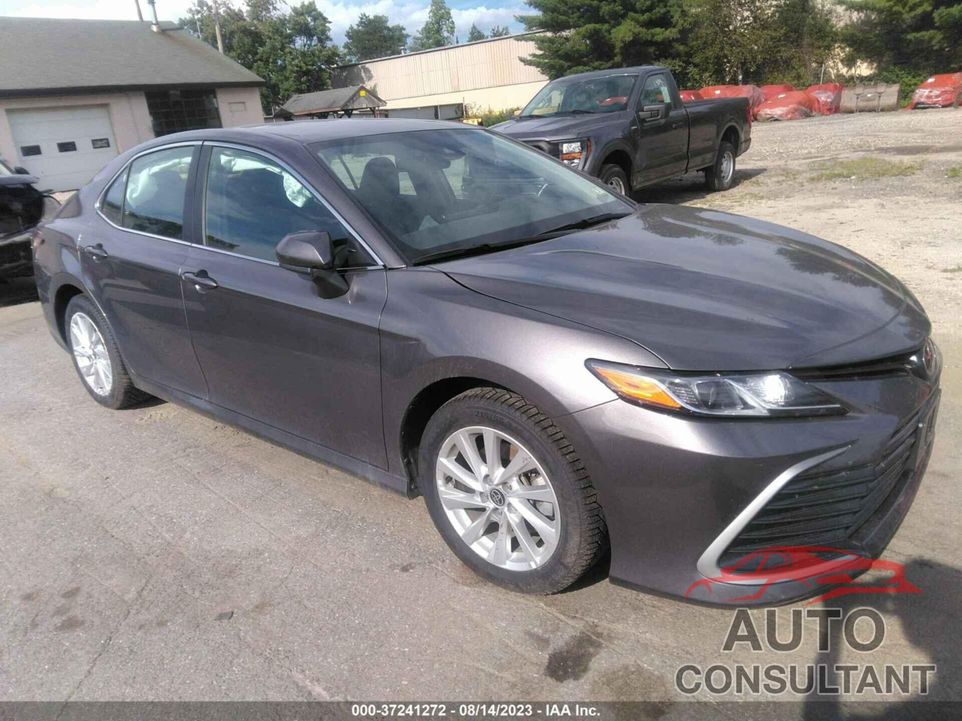 TOYOTA CAMRY 2023 - 4T1C11BK6PU085682
