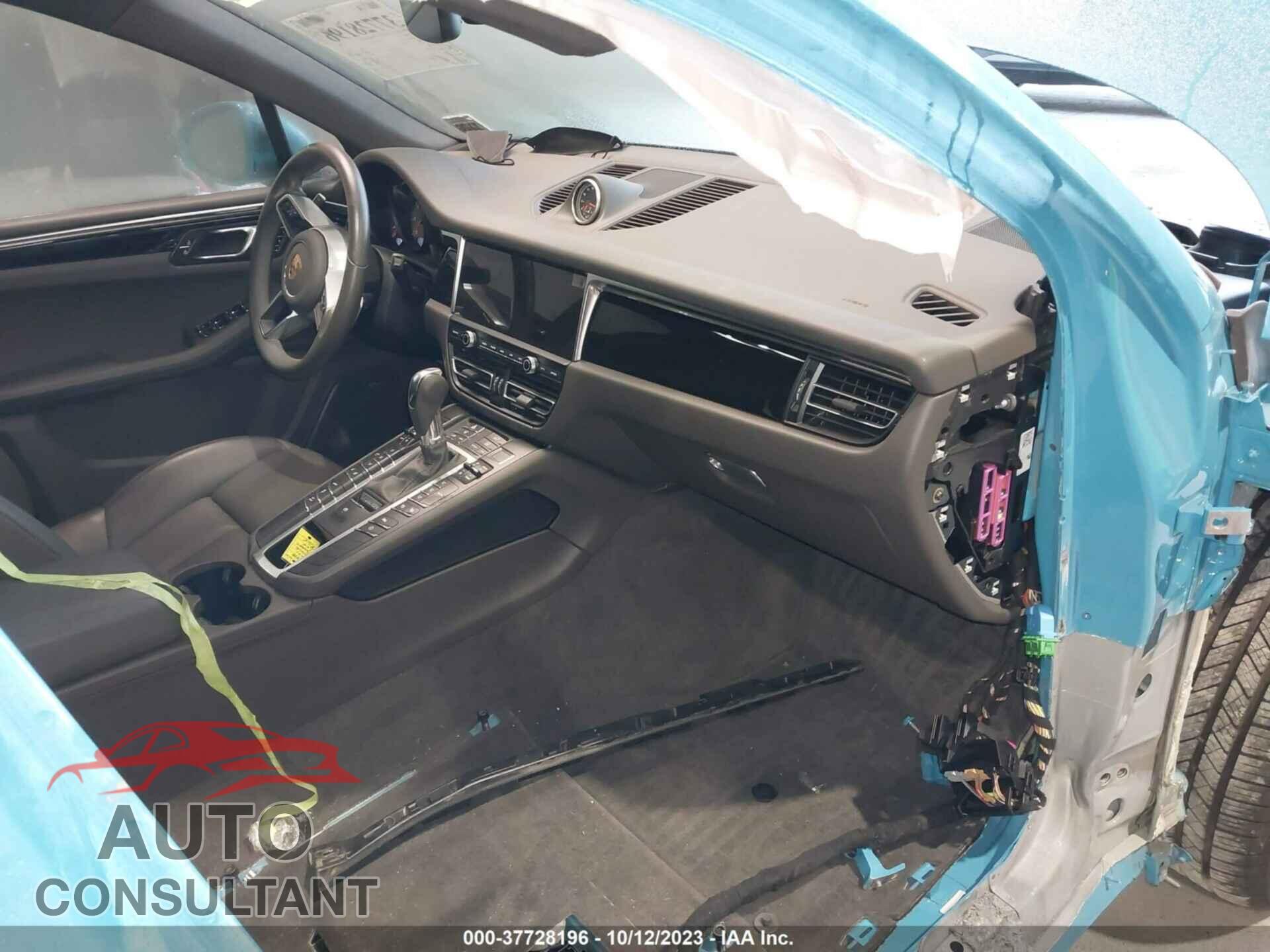 PORSCHE MACAN 2021 - WP1AB2A53MLB37392
