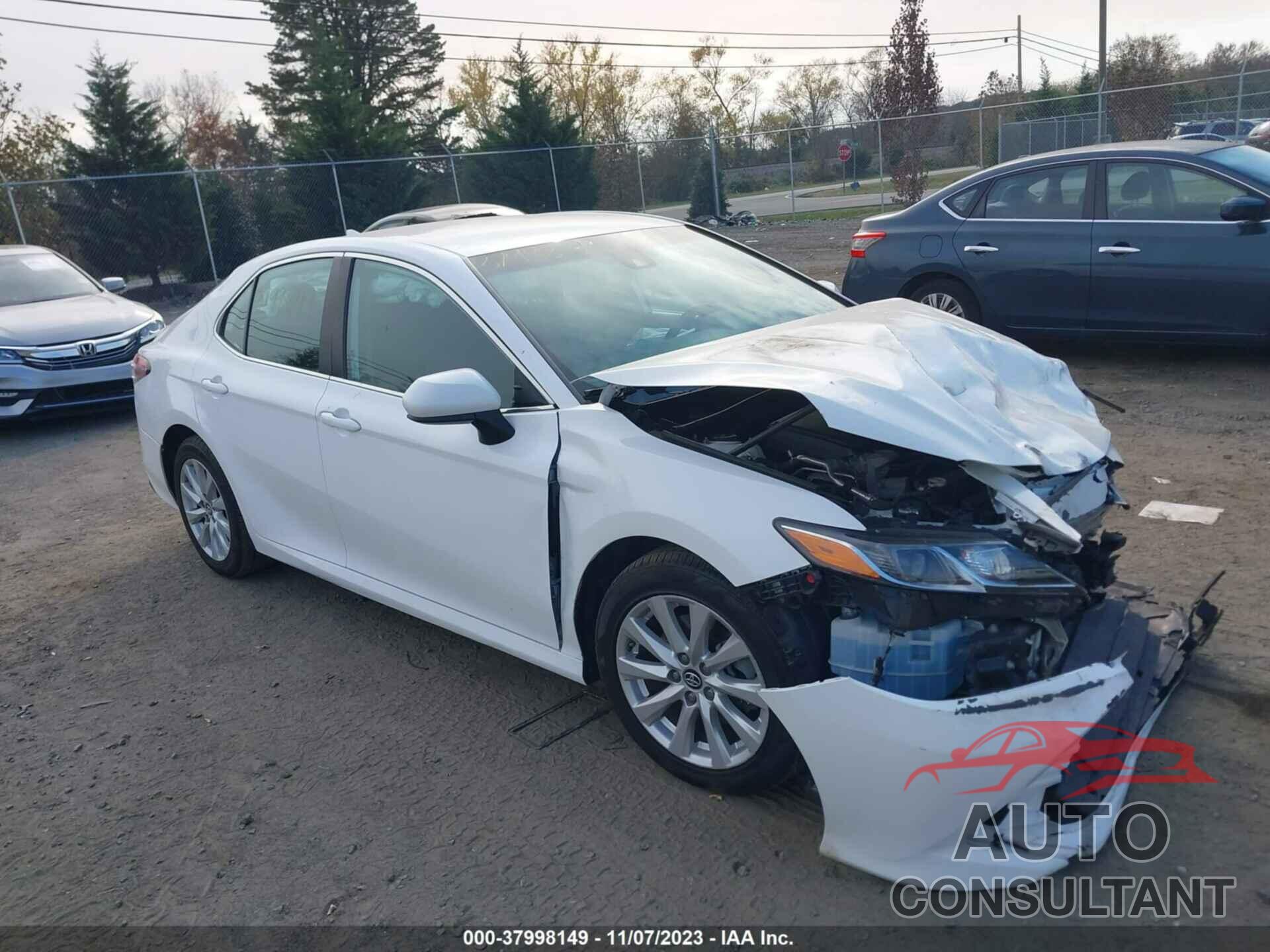 TOYOTA CAMRY 2019 - 4T1B11HKXKU220304