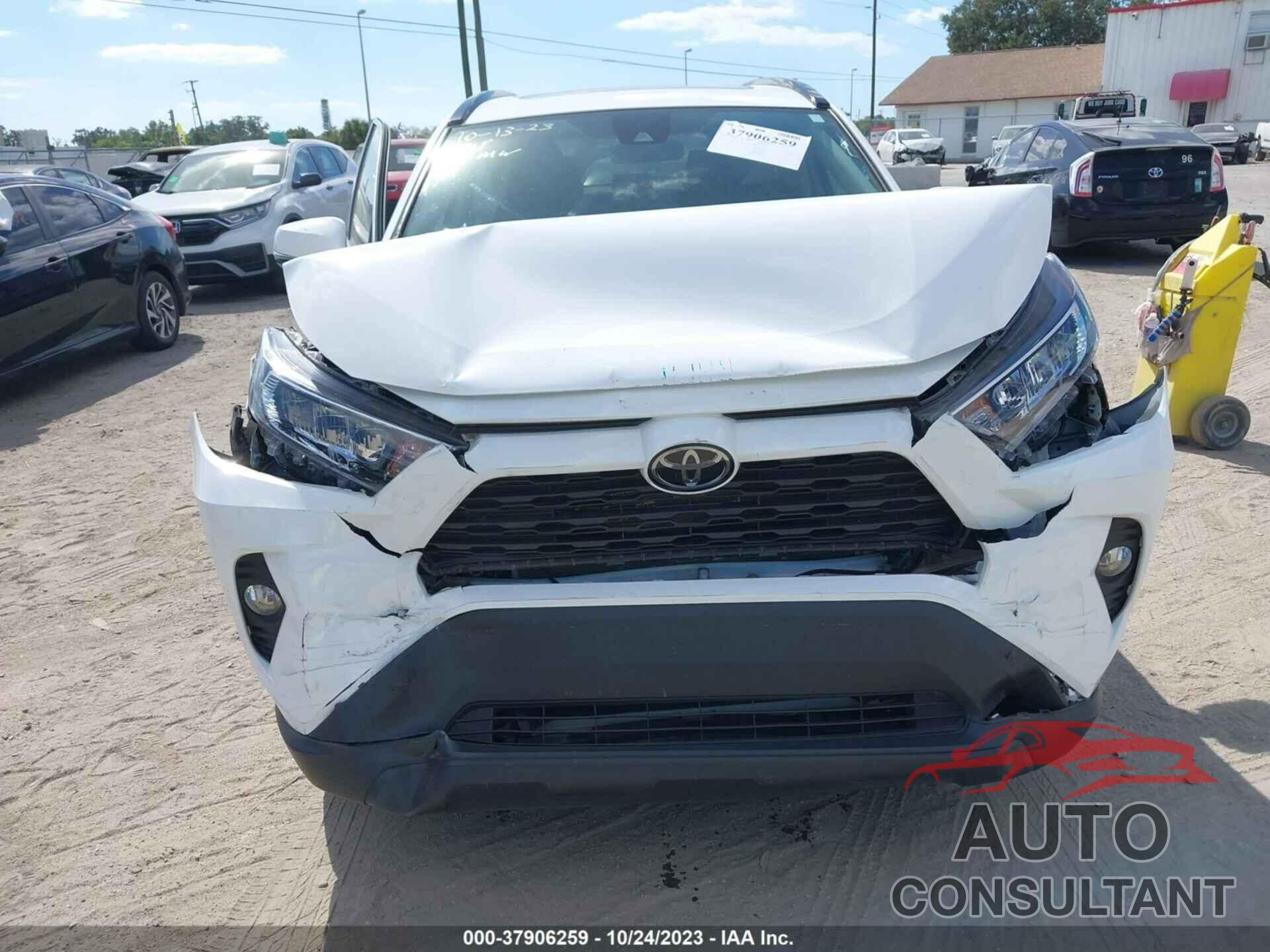 TOYOTA RAV4 2019 - 2T3C1RFVXKC010245