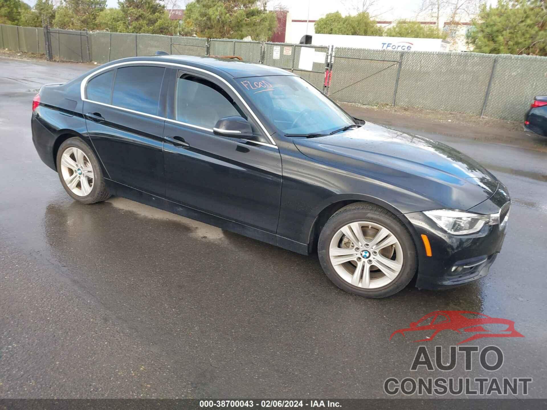 BMW 330I 2018 - WBA8B9G54JNU95811