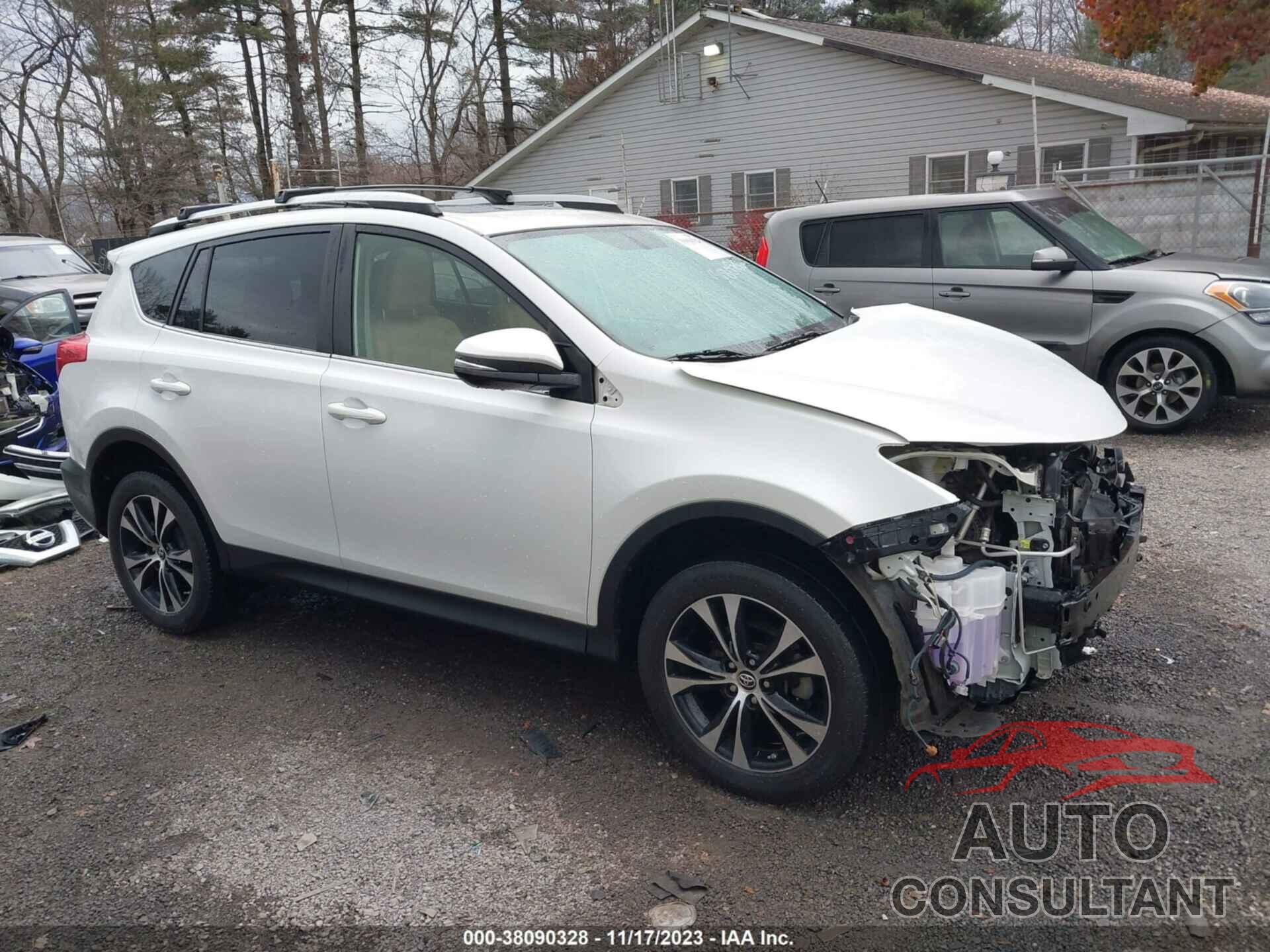 TOYOTA RAV4 2015 - JTMDFREV5FD163995
