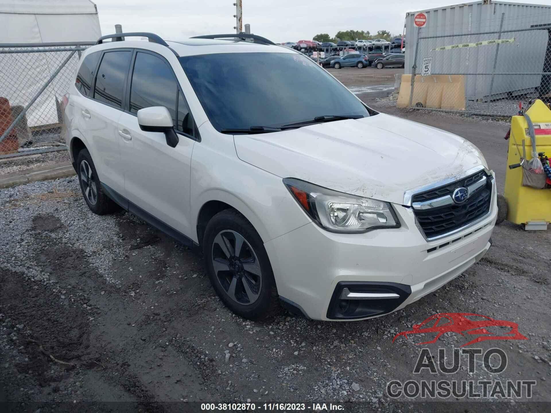 SUBARU FORESTER 2017 - JF2SJAEC4HH418221