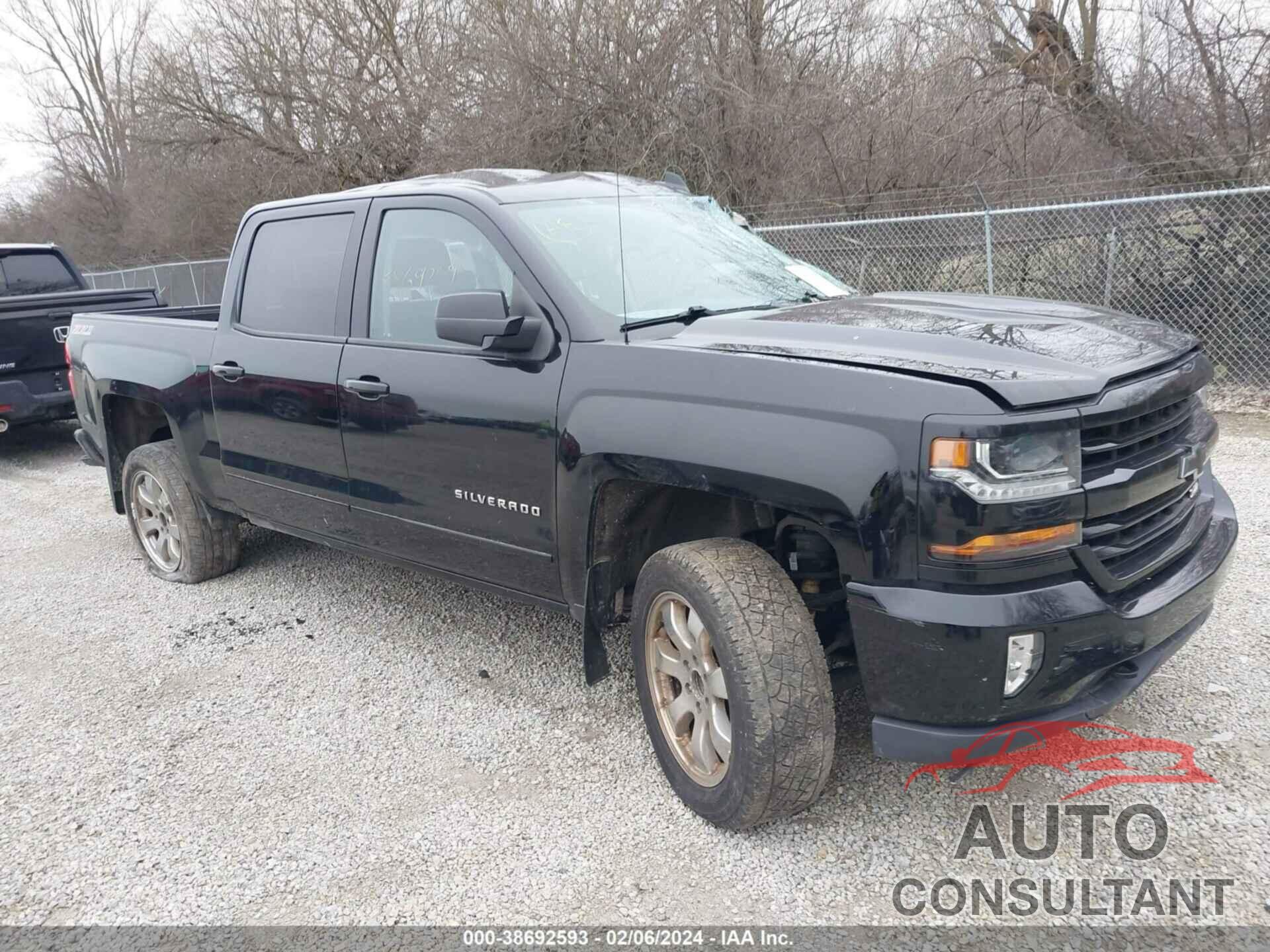 CHEVROLET SILVERADO 1500 2017 - 3GCUKREC8HG107503