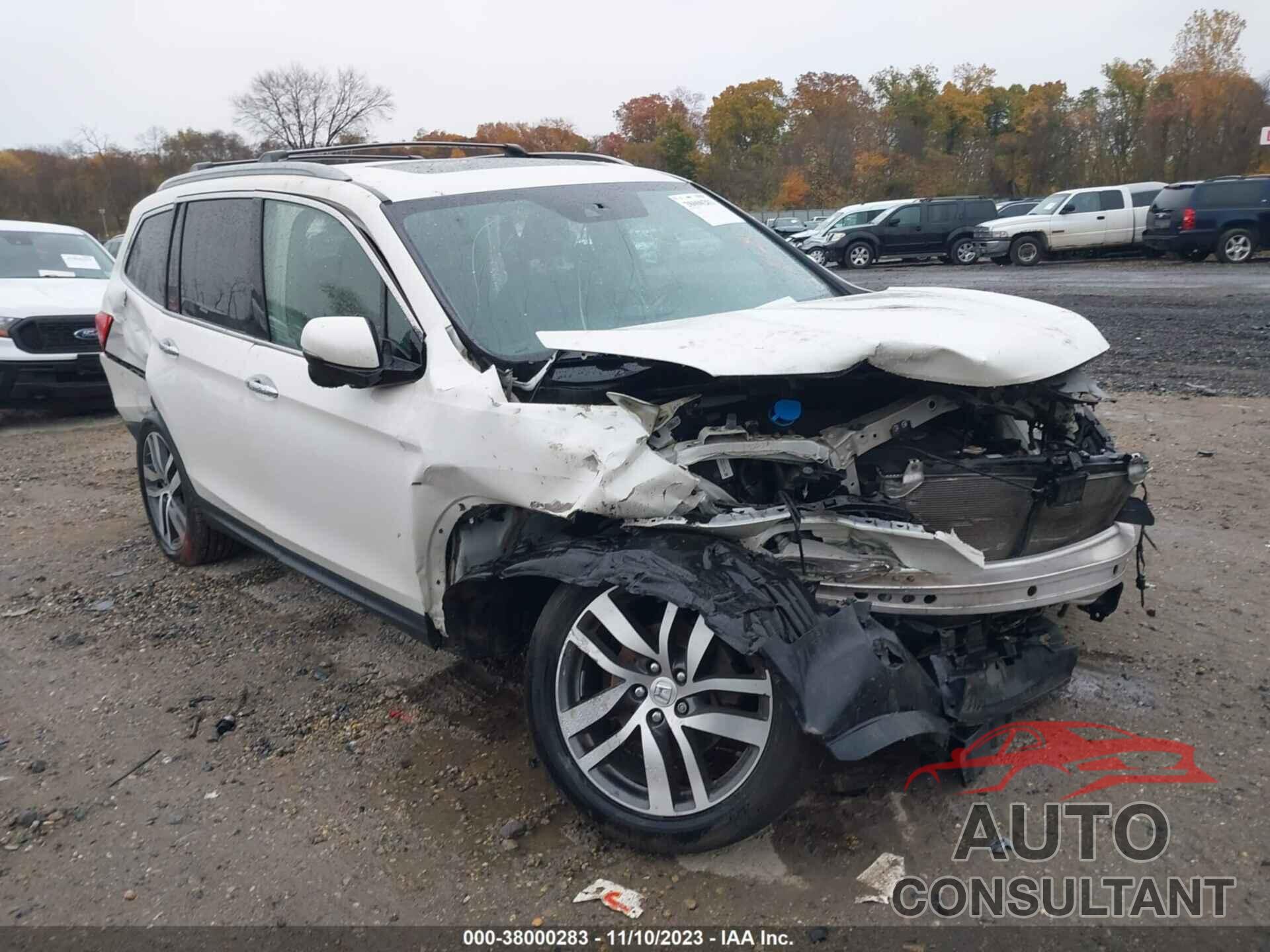 HONDA PILOT 2017 - 5FNYF6H96HB014568