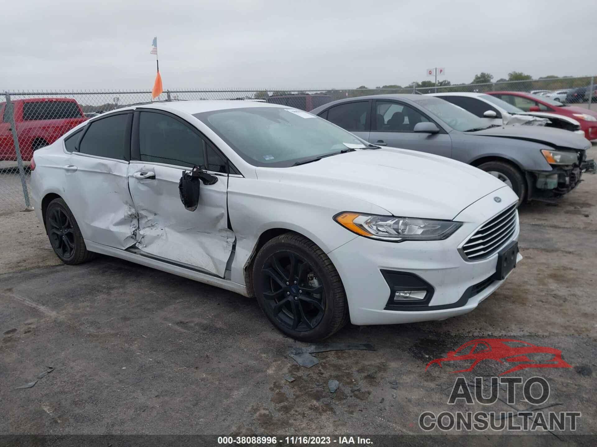 FORD FUSION 2019 - 3FA6P0HD7KR132789