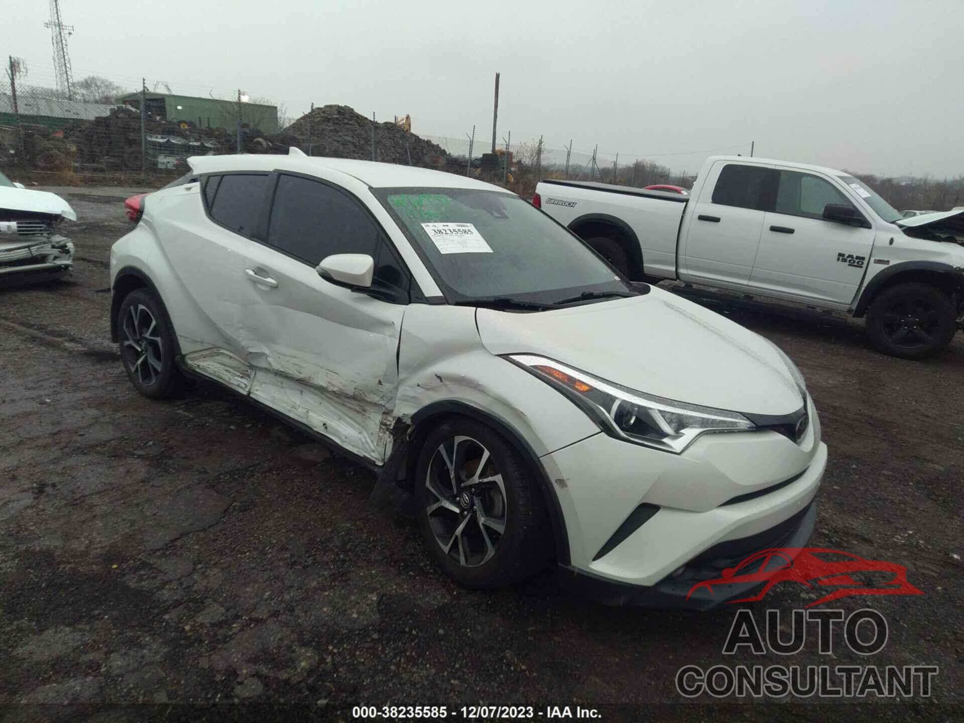 TOYOTA C-HR 2018 - NMTKHMBX0JR036254