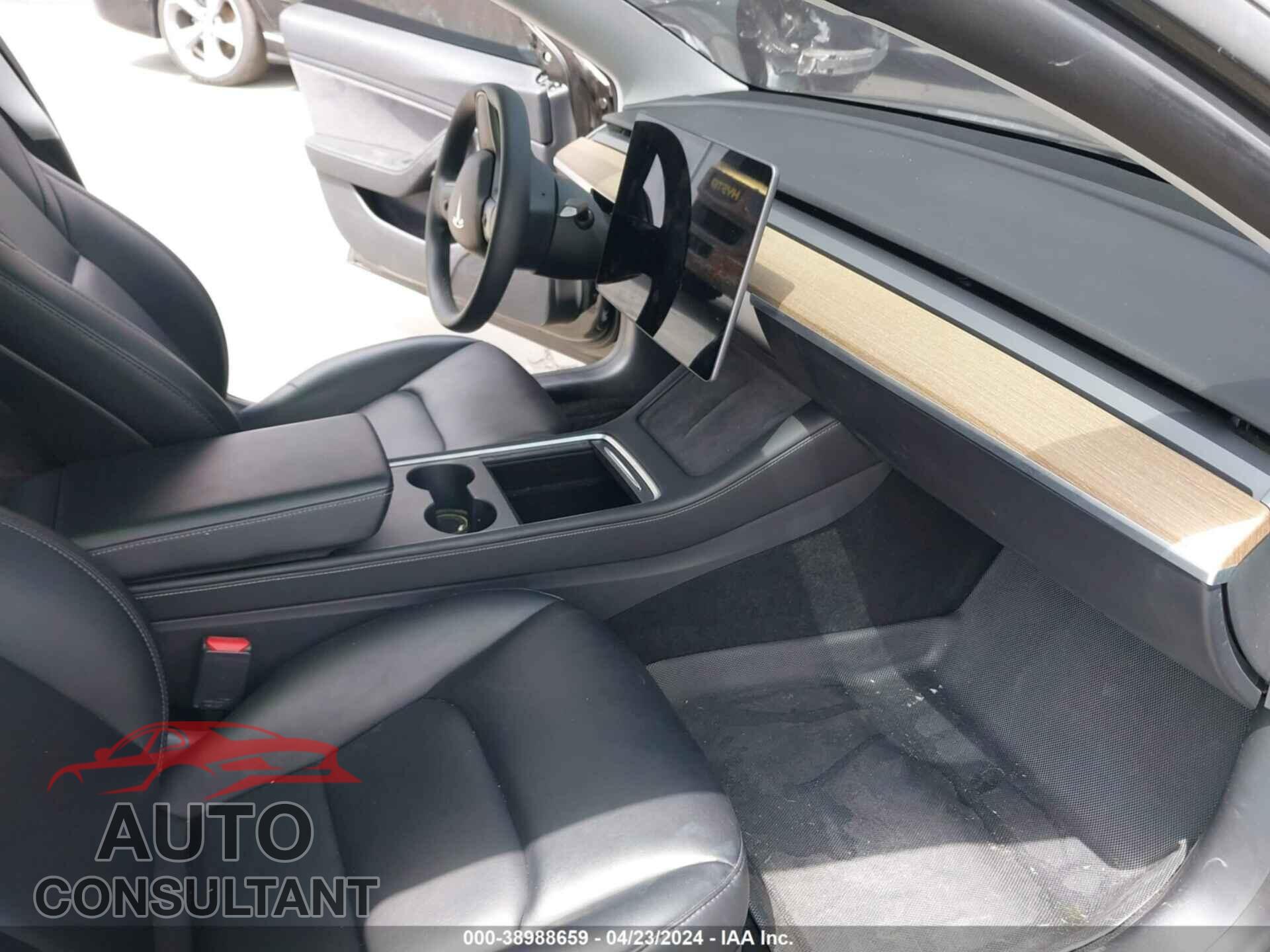 TESLA MODEL 3 2021 - 5YJ3E1EB1MF869809