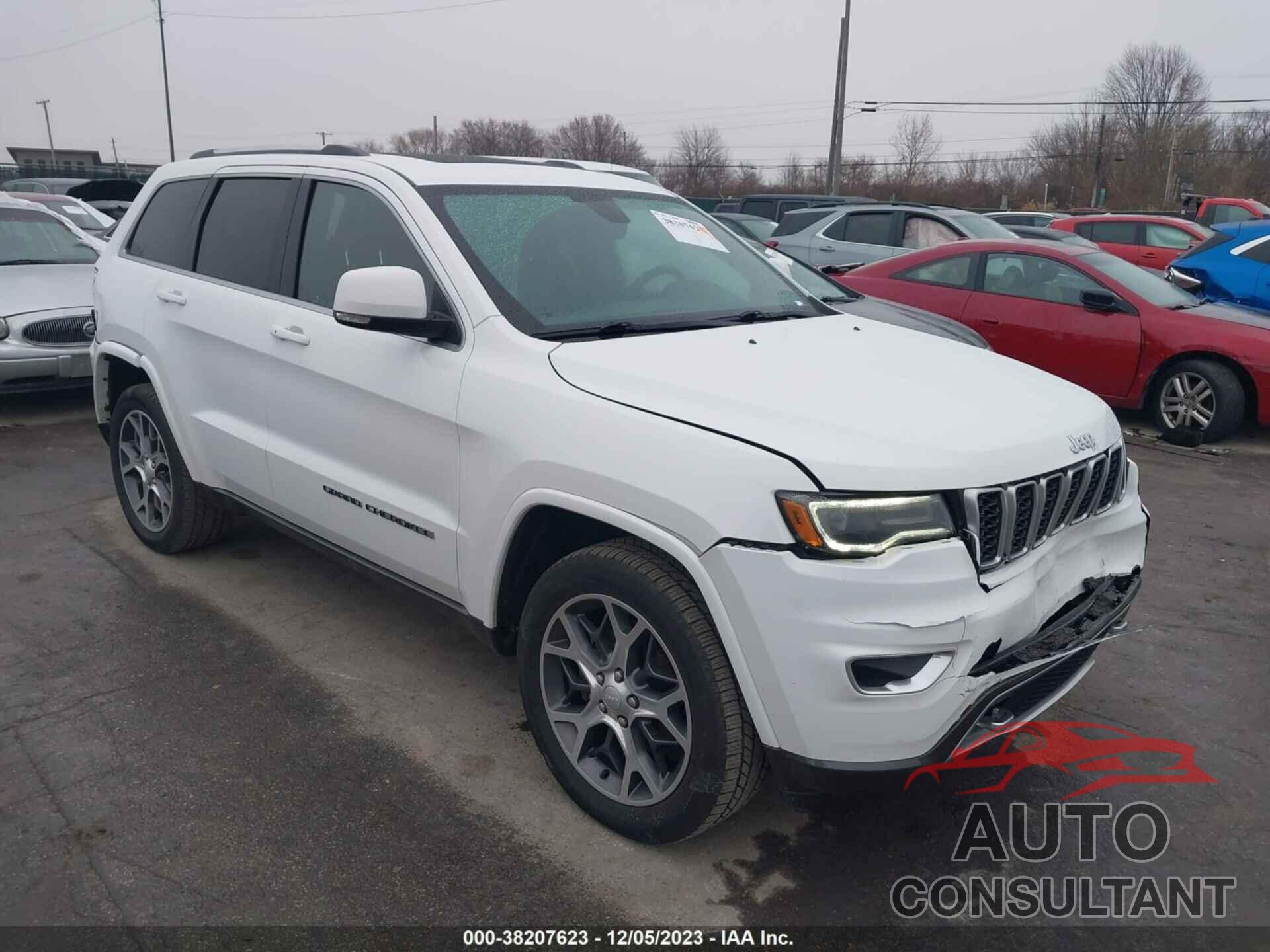JEEP GRAND CHEROKEE 2018 - 1C4RJFBG9JC137763