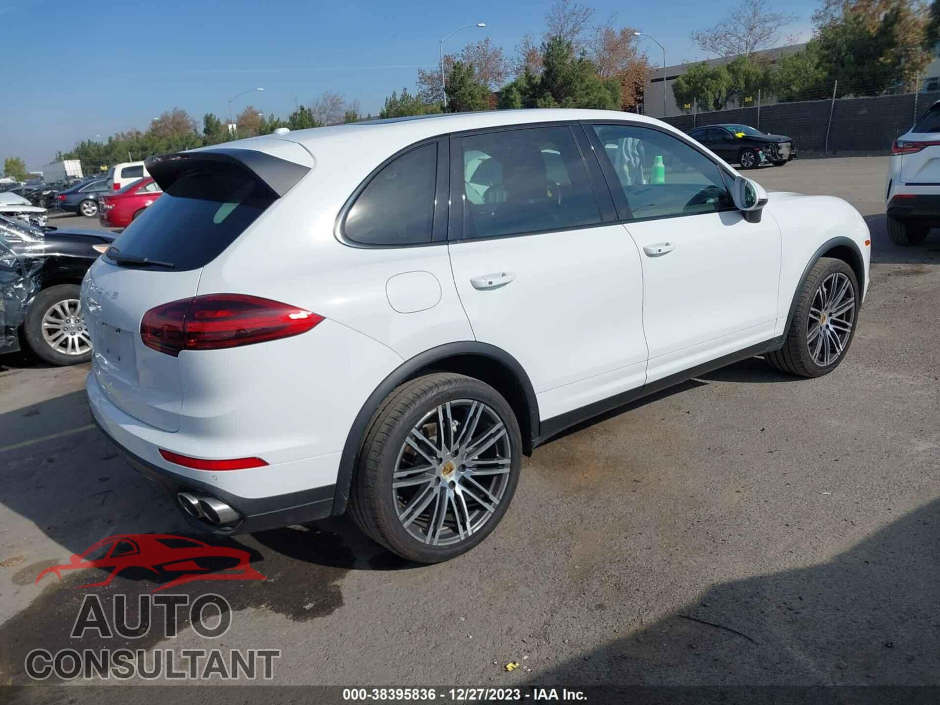 PORSCHE CAYENNE 2016 - WP1AB2A24GLA94093