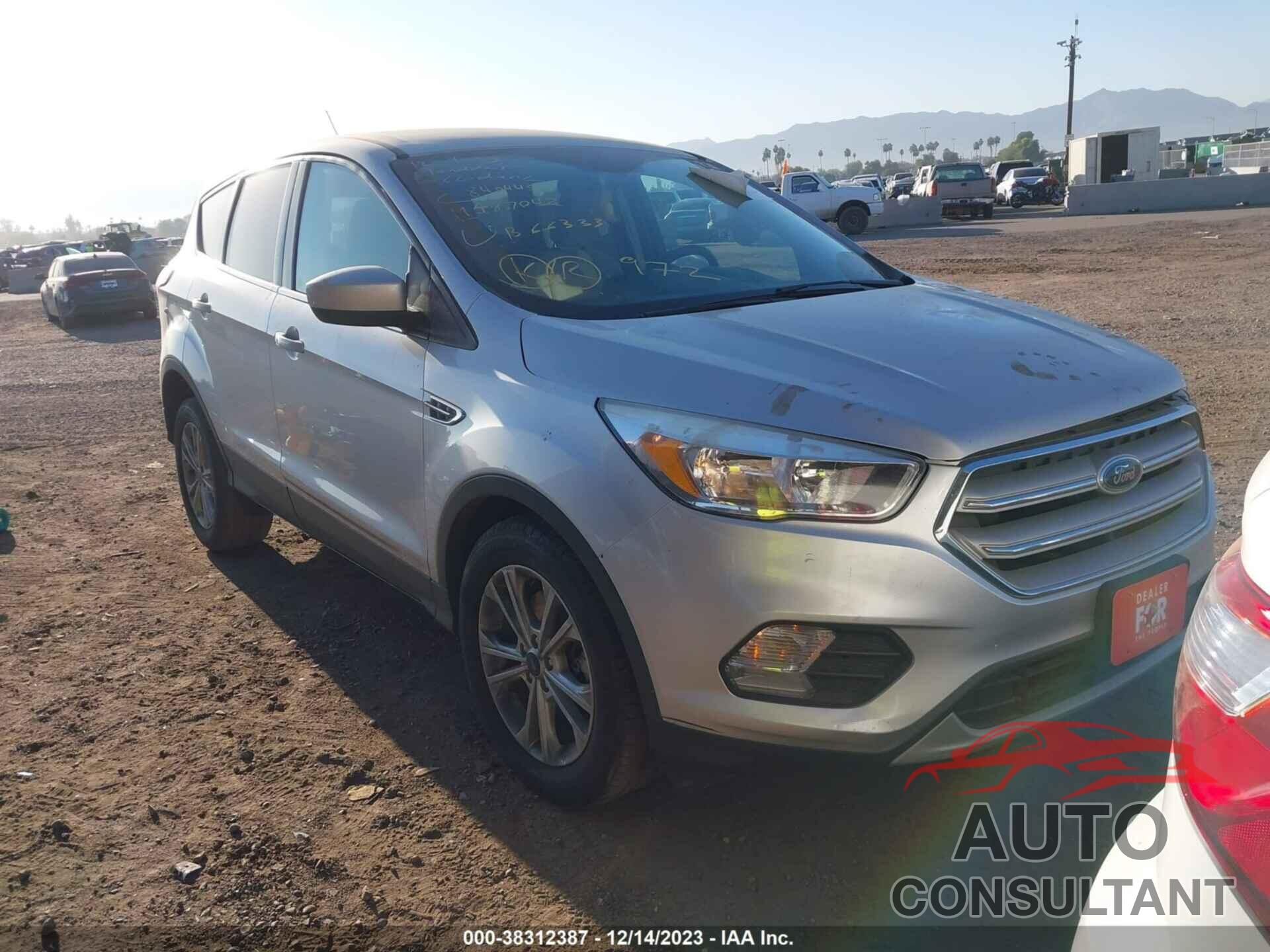 FORD ESCAPE 2019 - 1FMCU0G93KUB66333