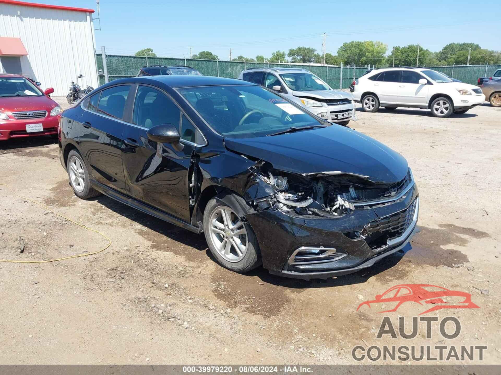 CHEVROLET CRUZE 2017 - 1G1BE5SM4H7208174