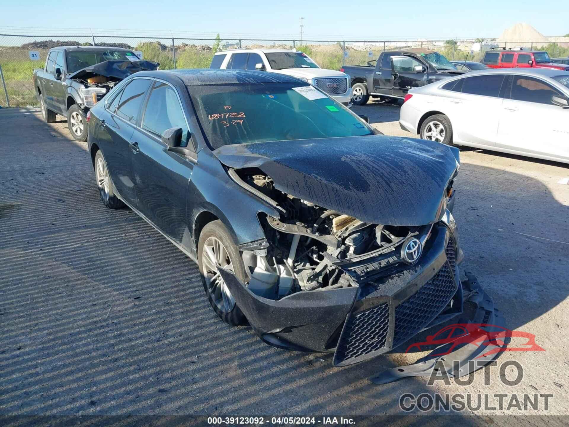 TOYOTA CAMRY 2016 - 4T1BF1FK4GU569437