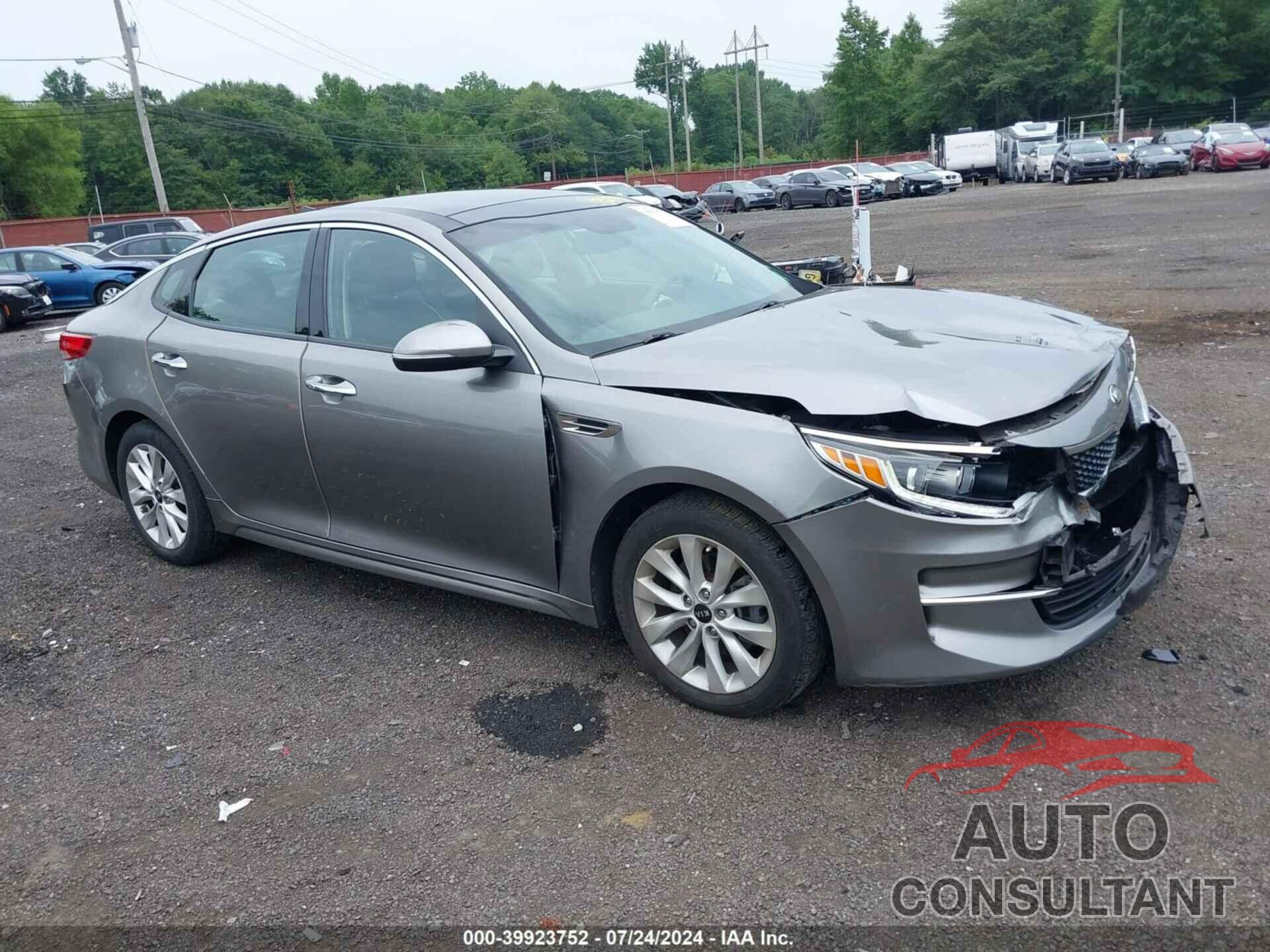 KIA OPTIMA 2018 - 5XXGU4L39JG194821