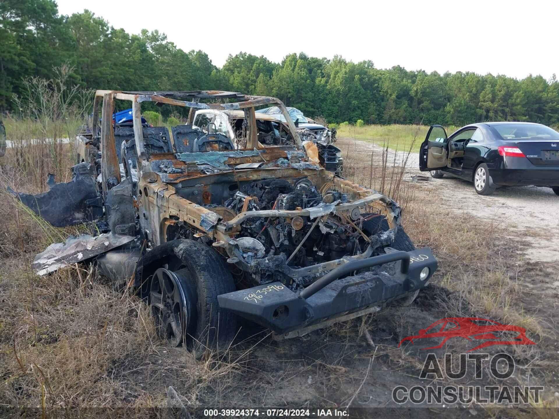 JEEP WRANGLER UNLIMITED 2019 - 1C4HJXDG9KW558526