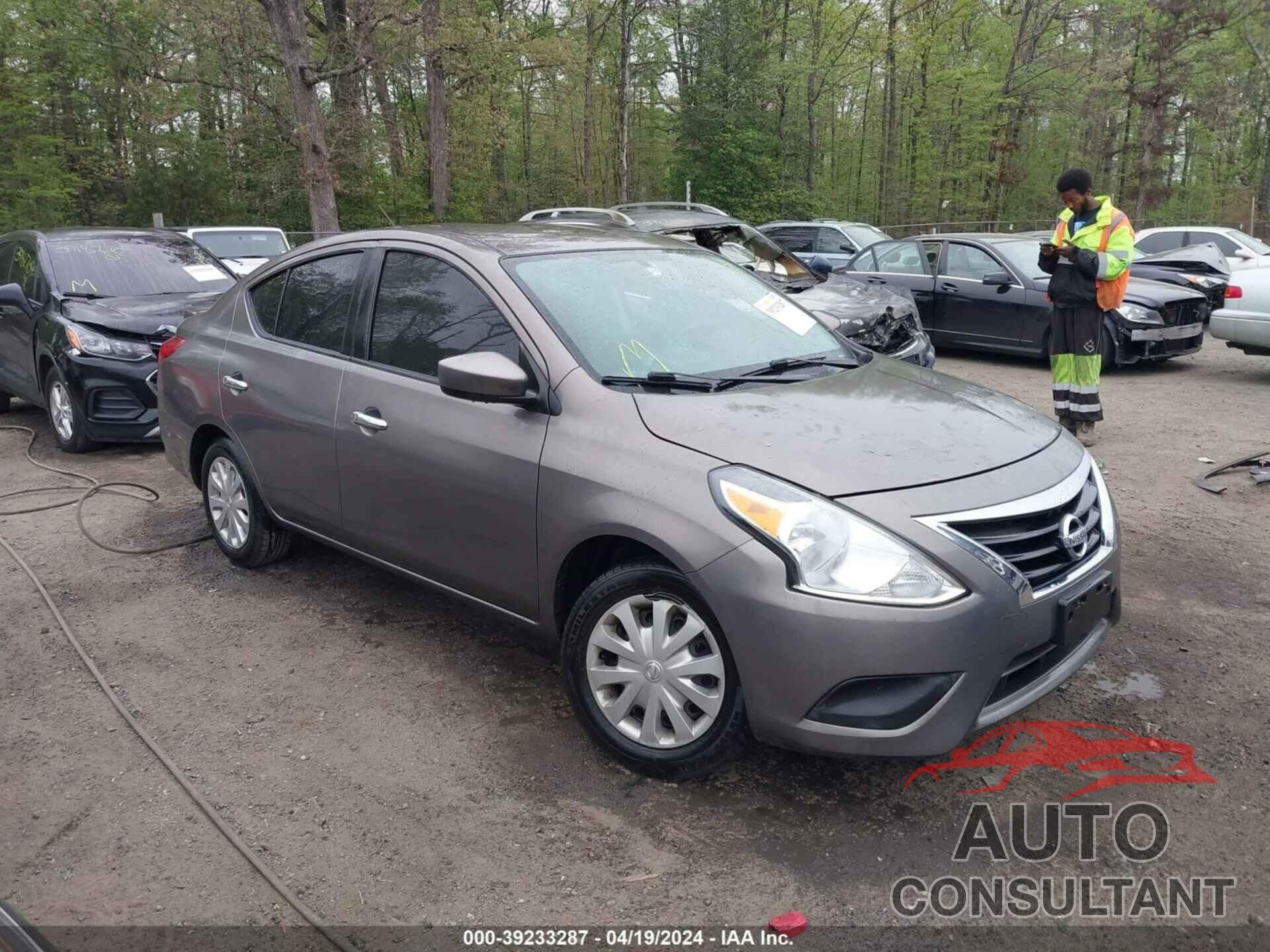 NISSAN VERSA 2017 - 3N1CN7AP1HK425382