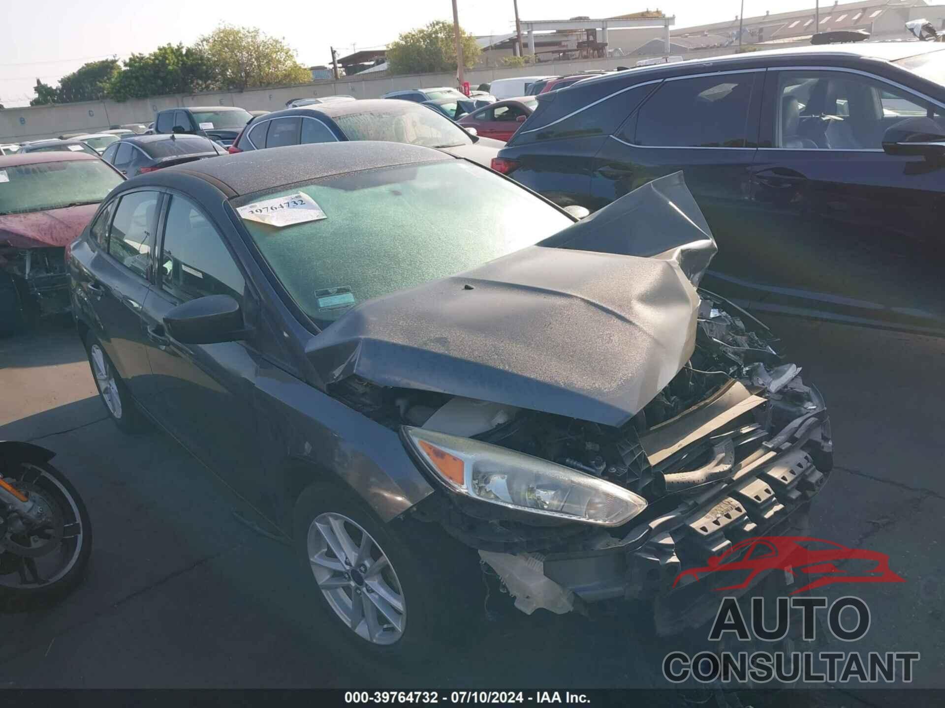 FORD FOCUS 2018 - 1FADP3F26JL288541