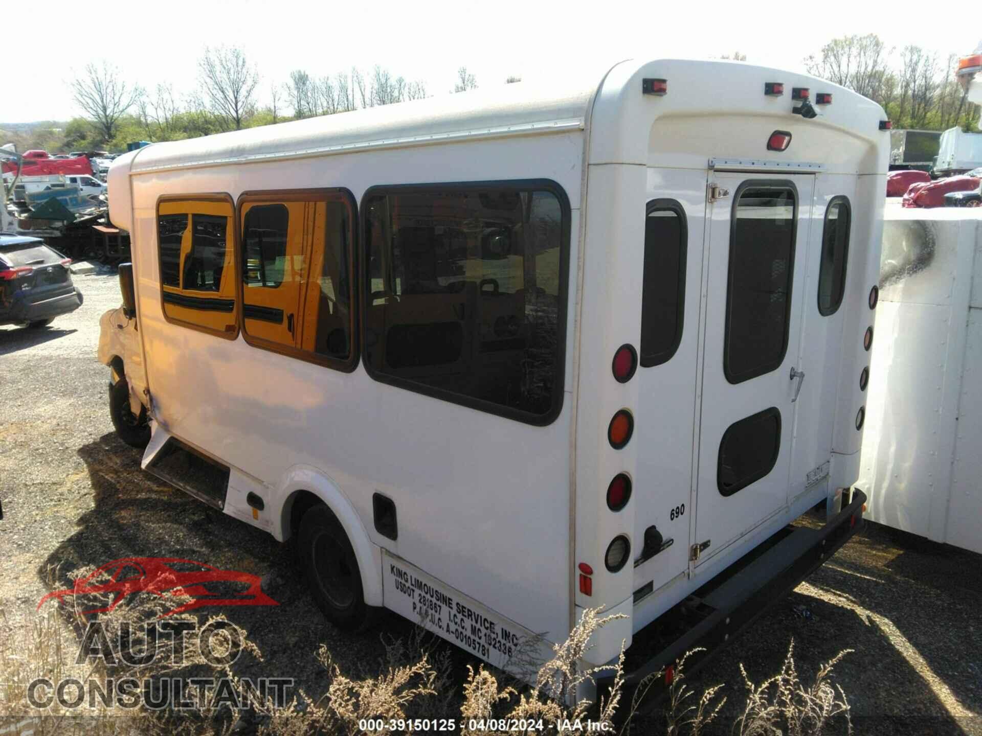 FORD E-350 CUTAWAY 2017 - 1FDEE3FS4HDC24924