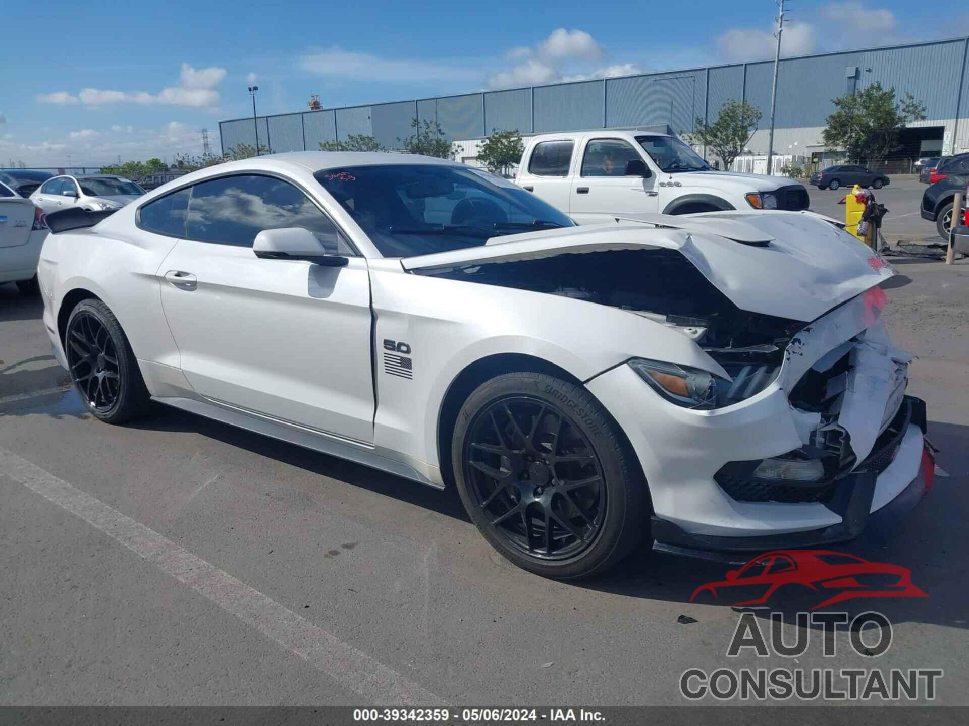 FORD MUSTANG 2017 - 1FA6P8CF8H5247629