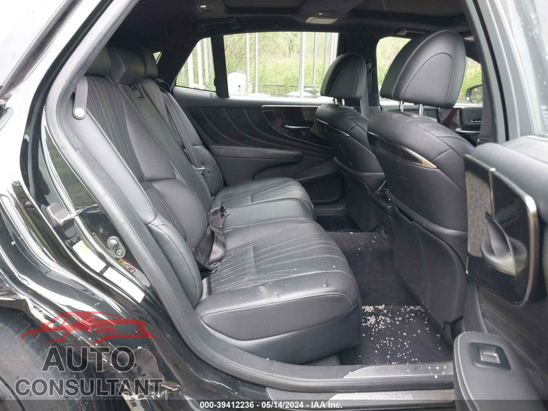 LEXUS LS 500 2018 - JTHC5LFF4J5001540