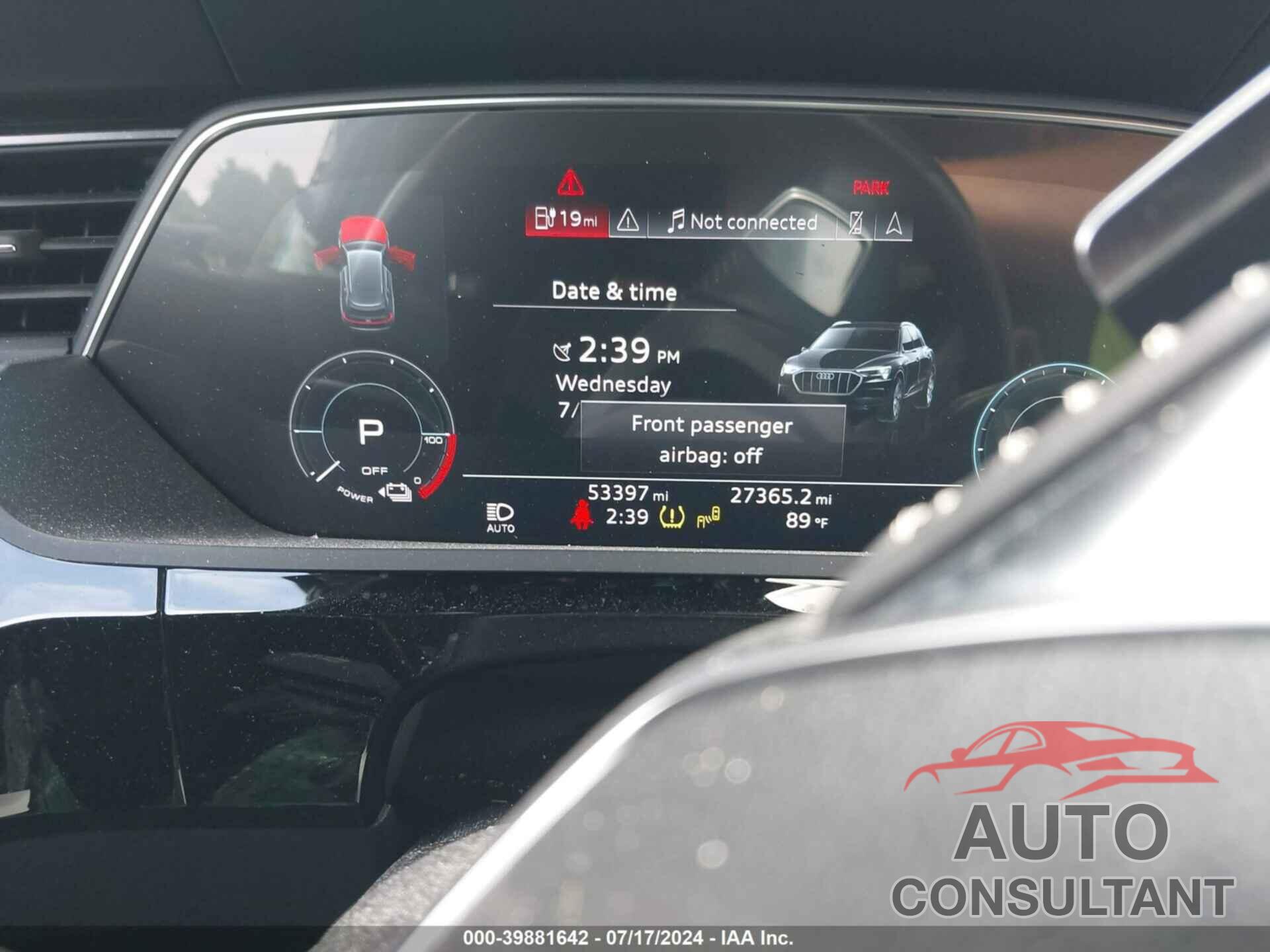 AUDI E-TRON 2019 - WA1VAAGE6KB006428