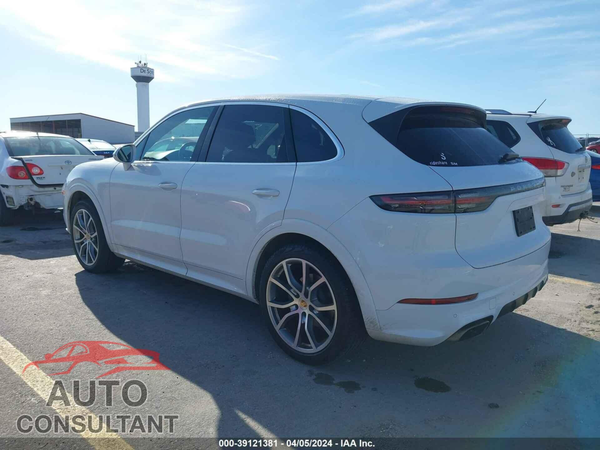 PORSCHE CAYENNE 2019 - WP1AA2AY5KDA10387