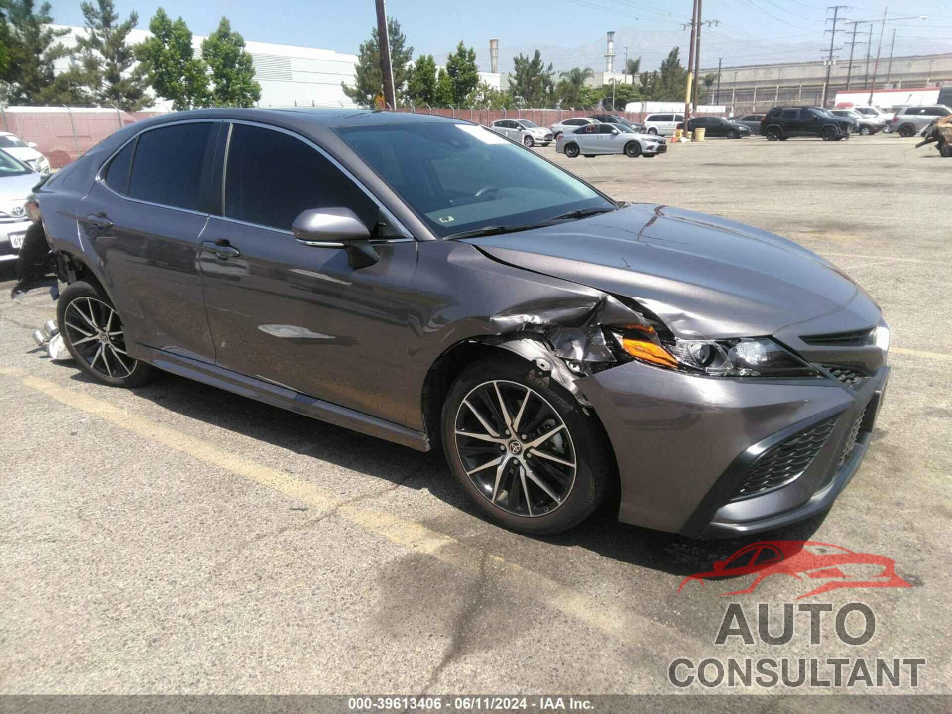 TOYOTA CAMRY 2023 - 4T1T11AK9PU755095