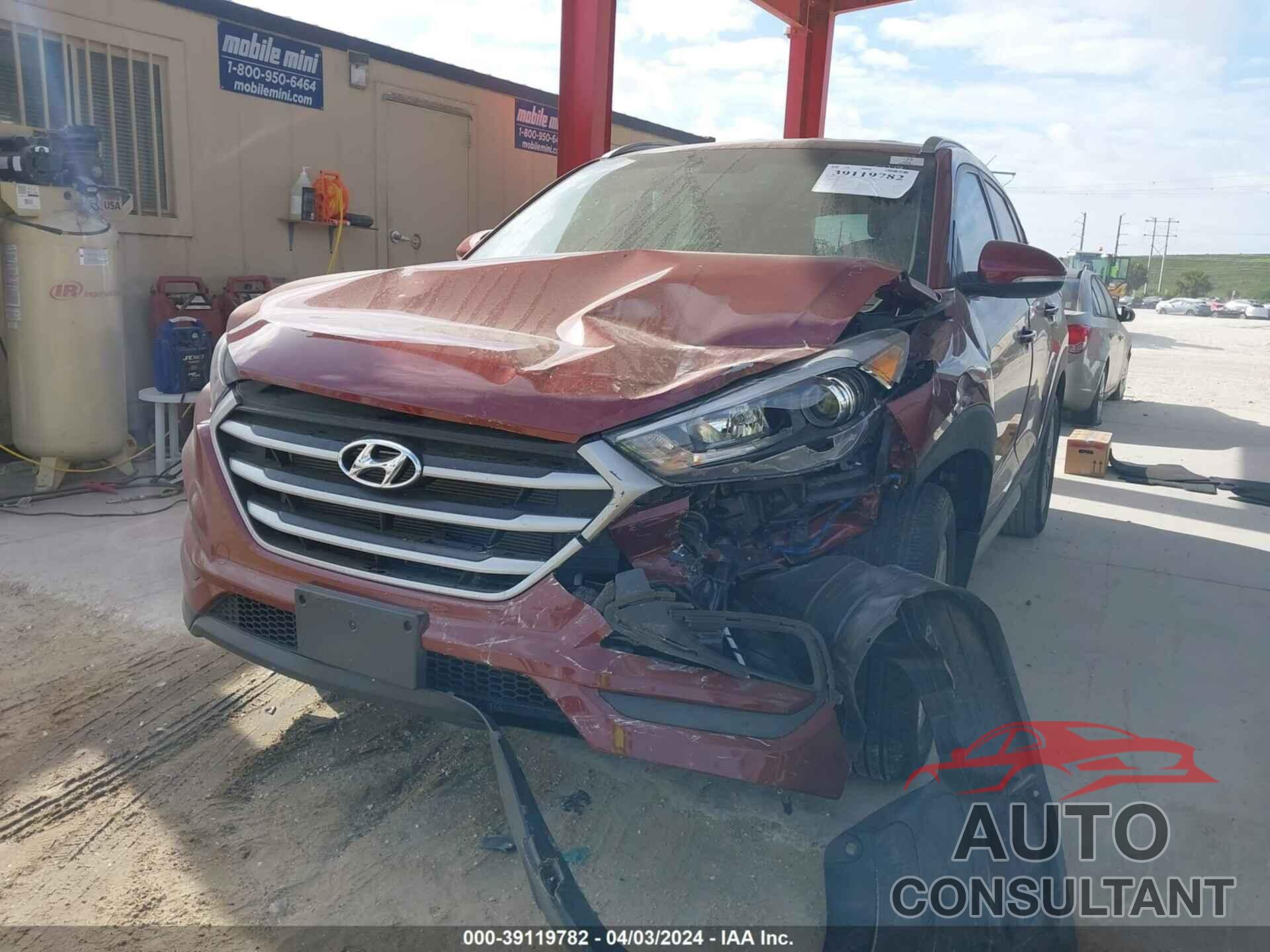 HYUNDAI TUCSON 2018 - KM8J33A42JU770219