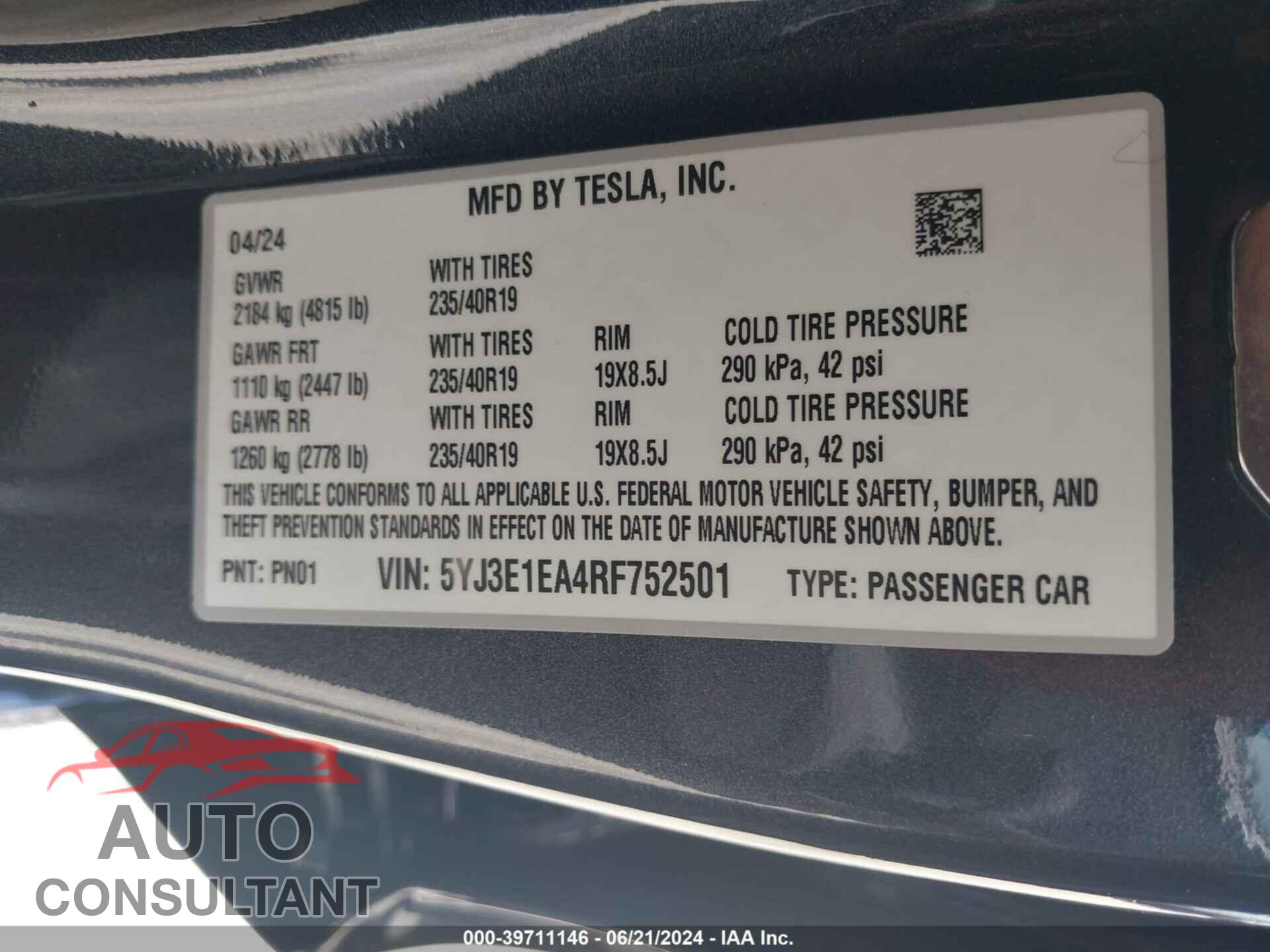 TESLA MODEL 3 2024 - 5YJ3E1EA4RF752501