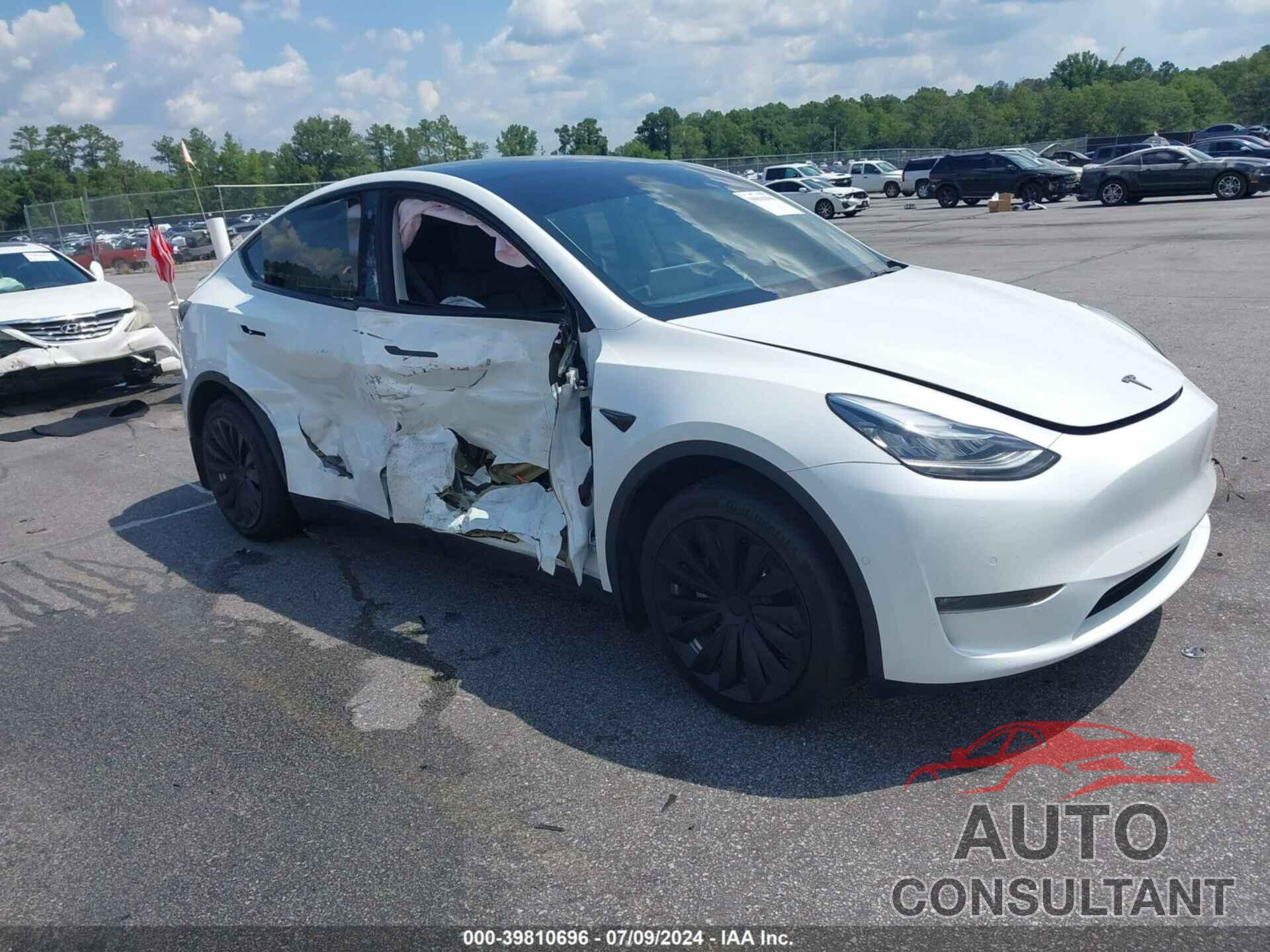 TESLA MODEL Y 2022 - 7SAYGDEE8NA011881