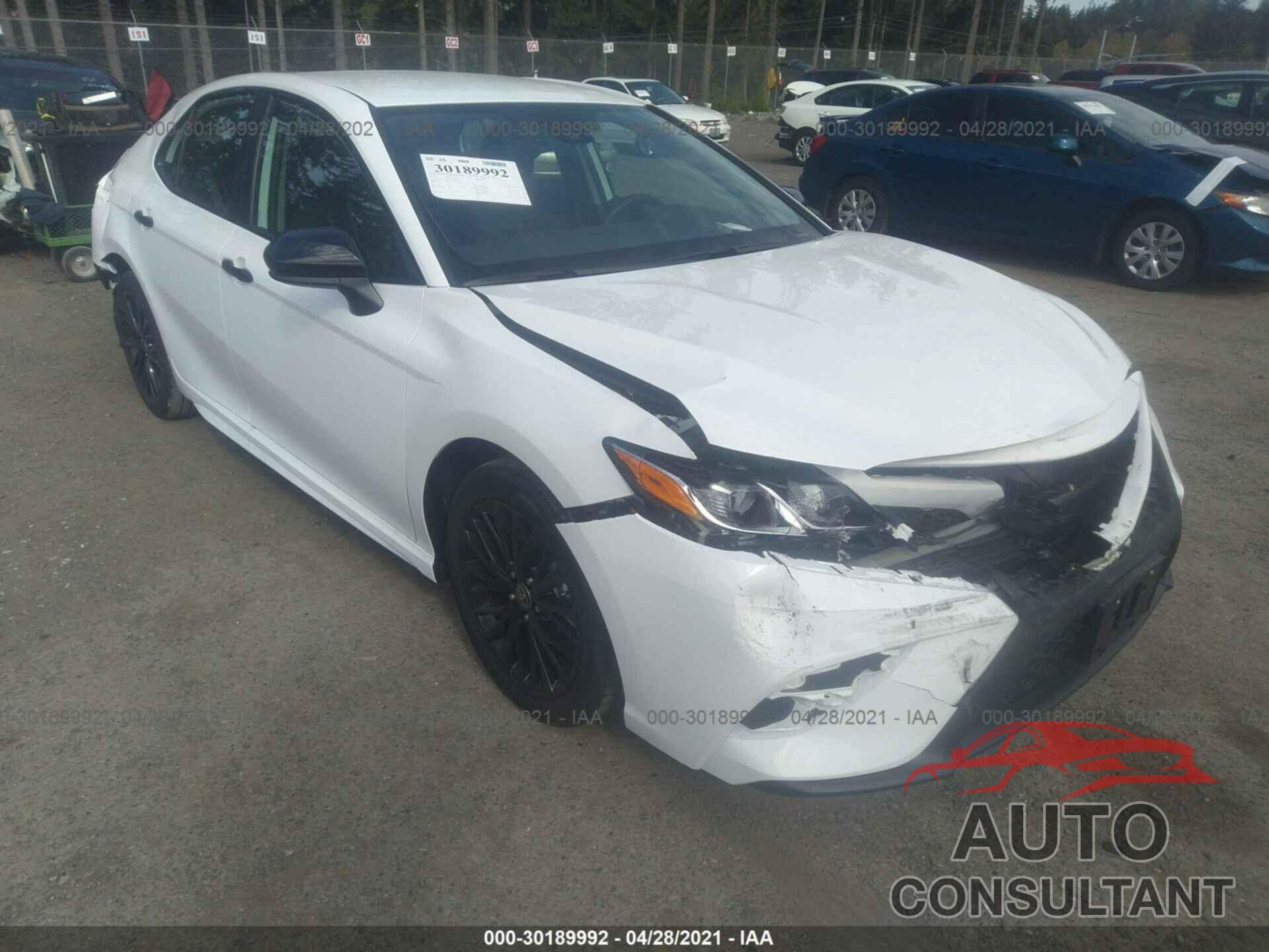 TOYOTA CAMRY 2020 - 4T1G11AK4LU378025