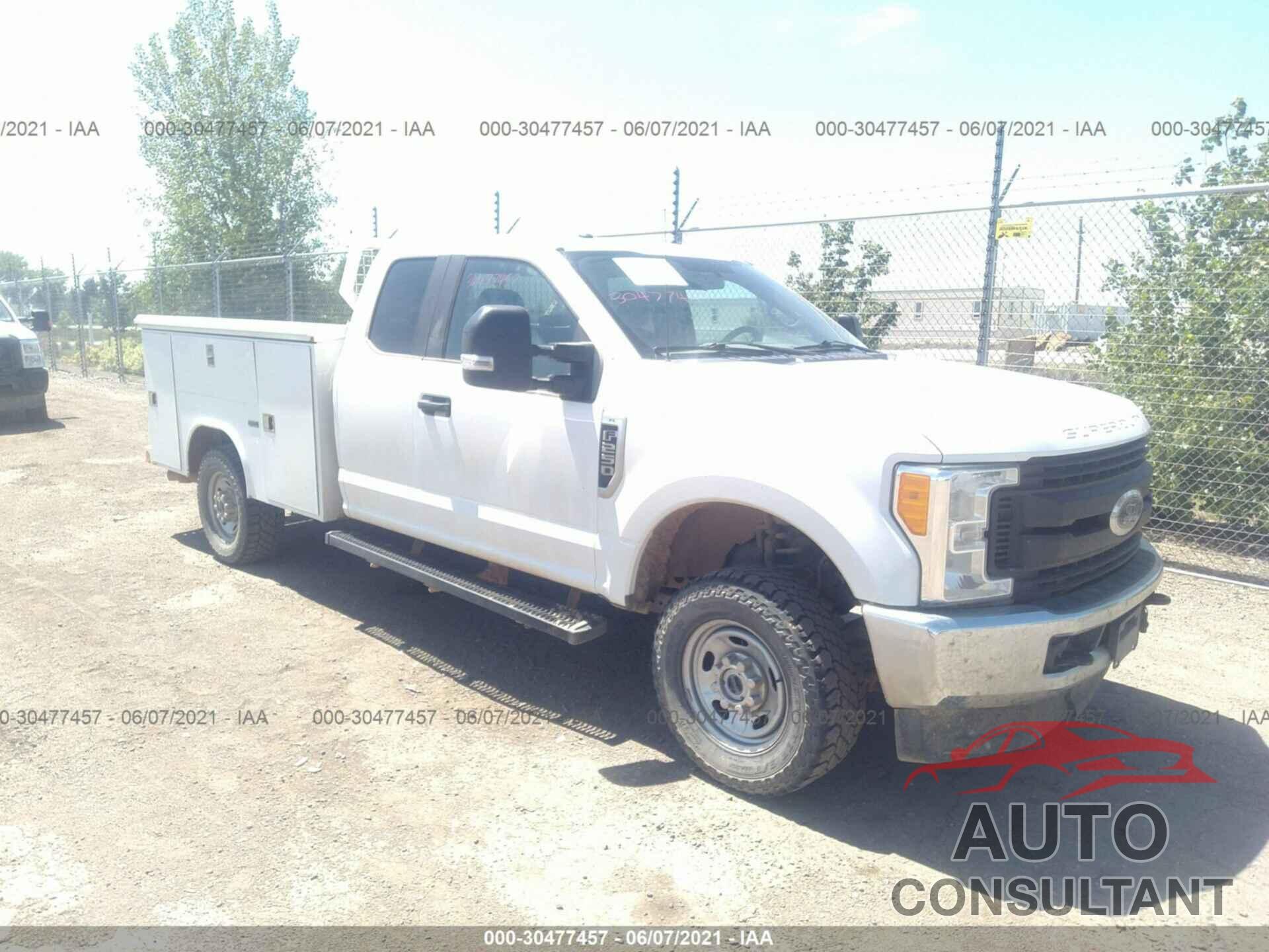 FORD SUPER DUTY F-250 SRW 2017 - 1FT7X2B64HEE65340