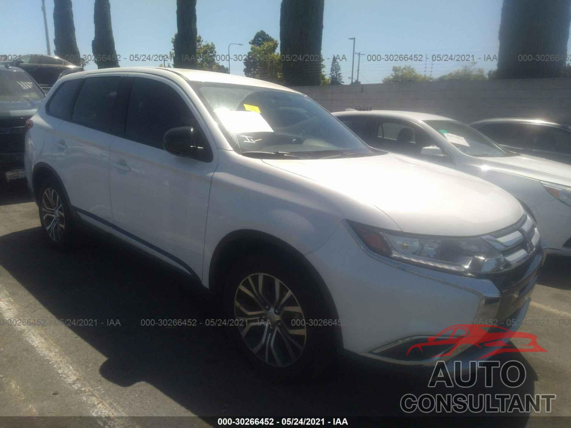 MITSUBISHI OUTLANDER 2017 - JA4AD2A33HZ017566